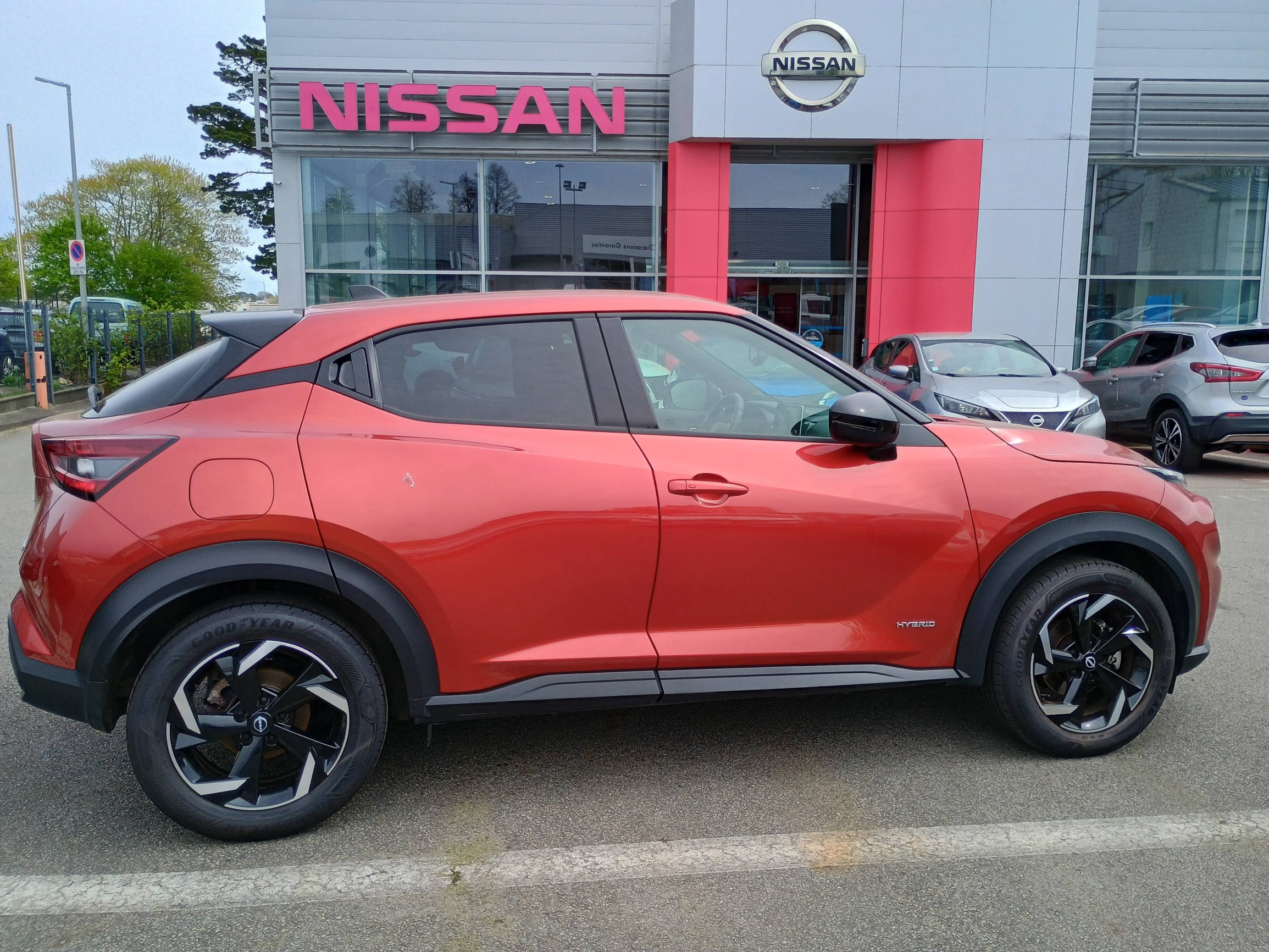 Vente en ligne Nissan Juke JUKE HYBRIDE 143 CH au prix de 19 990 €