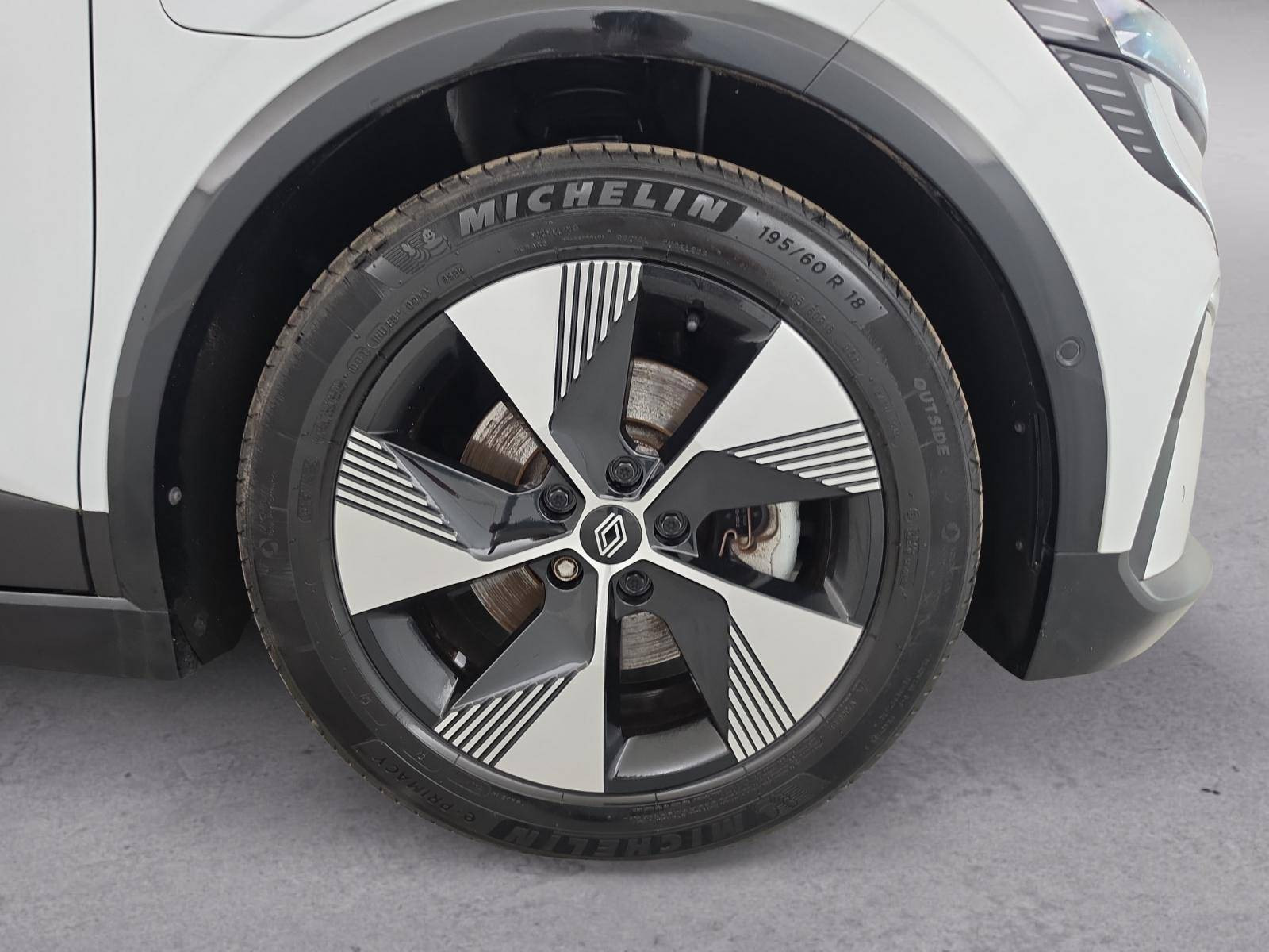 Vente en ligne Renault Megane E-Tech  EV40 130ch standard charge au prix de 21 500 €