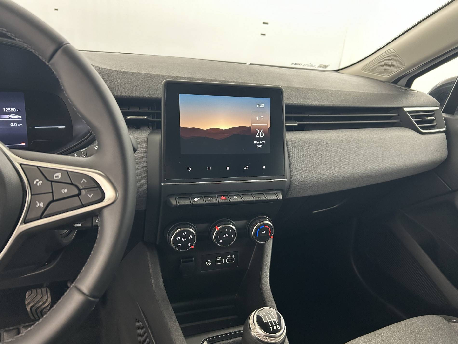 Vente en ligne Renault Clio 5 Clio Blue dCi 100 ch GSR2 au prix de 17 990 €