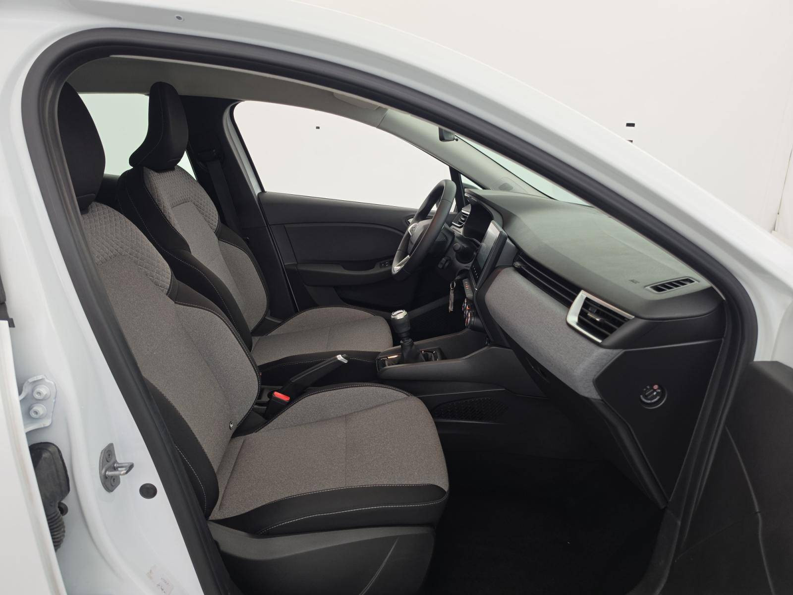 Vente en ligne Renault Clio 5 Clio Blue dCi 100 ch GSR2 au prix de 17 690 €