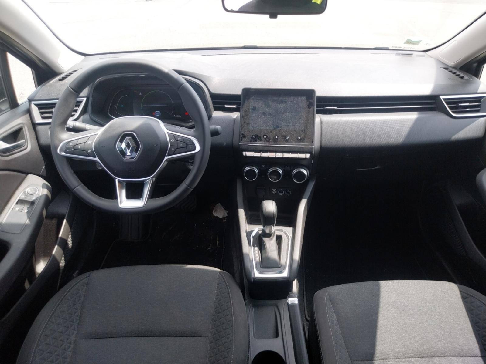 Vente en ligne Renault Clio 5 Clio E-Tech full hybrid 145 au prix de 16 990 €