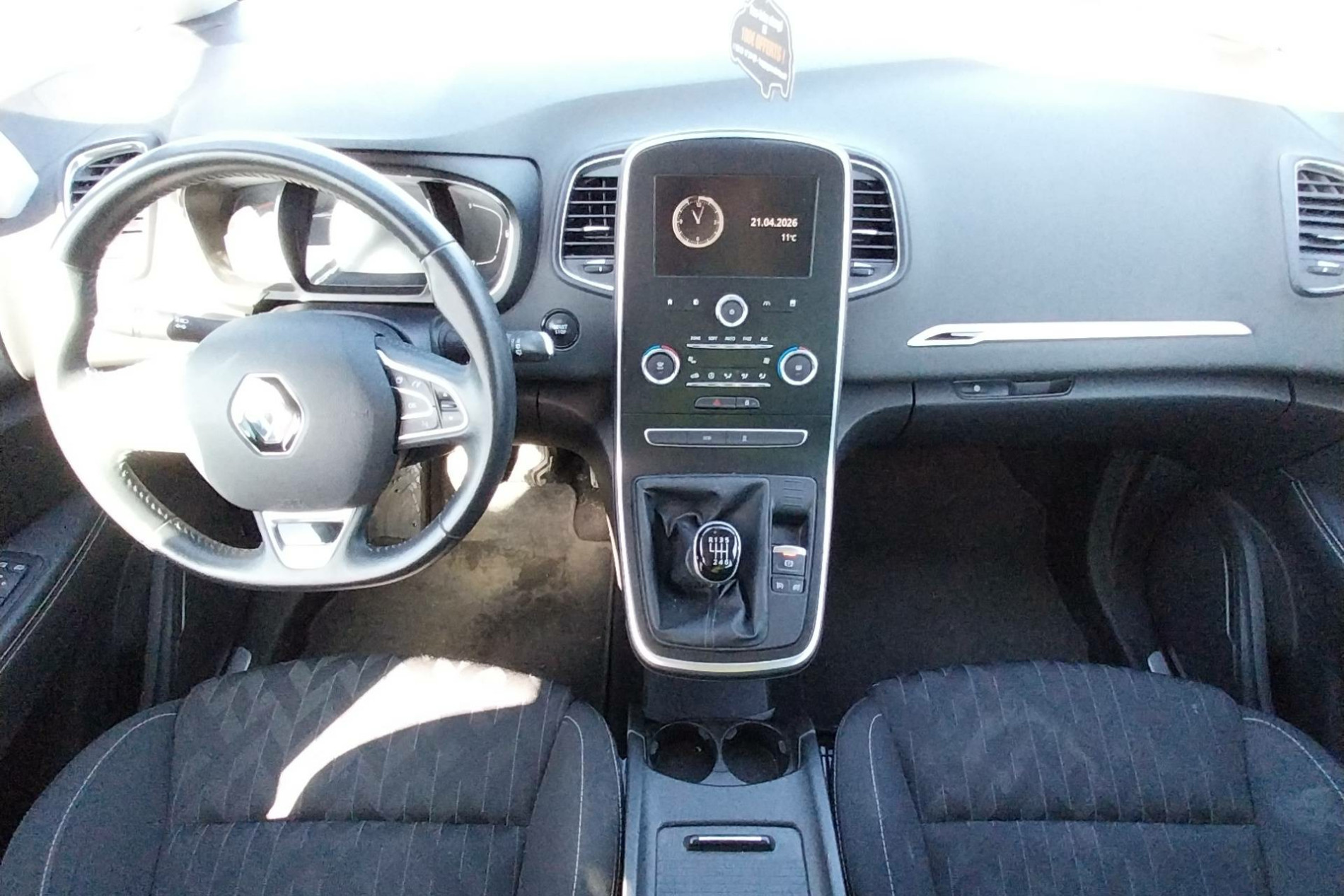 Vente en ligne Renault Scenic 4 Scenic Blue dCi 120 au prix de 14 490 €