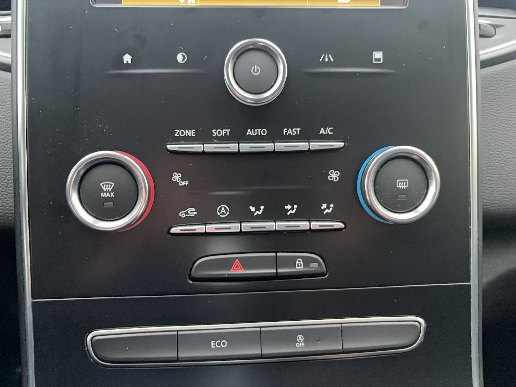 Vente en ligne Renault Grand Scenic 4 Grand Scenic TCe 140 FAP EDC - 21 au prix de 16 690 €