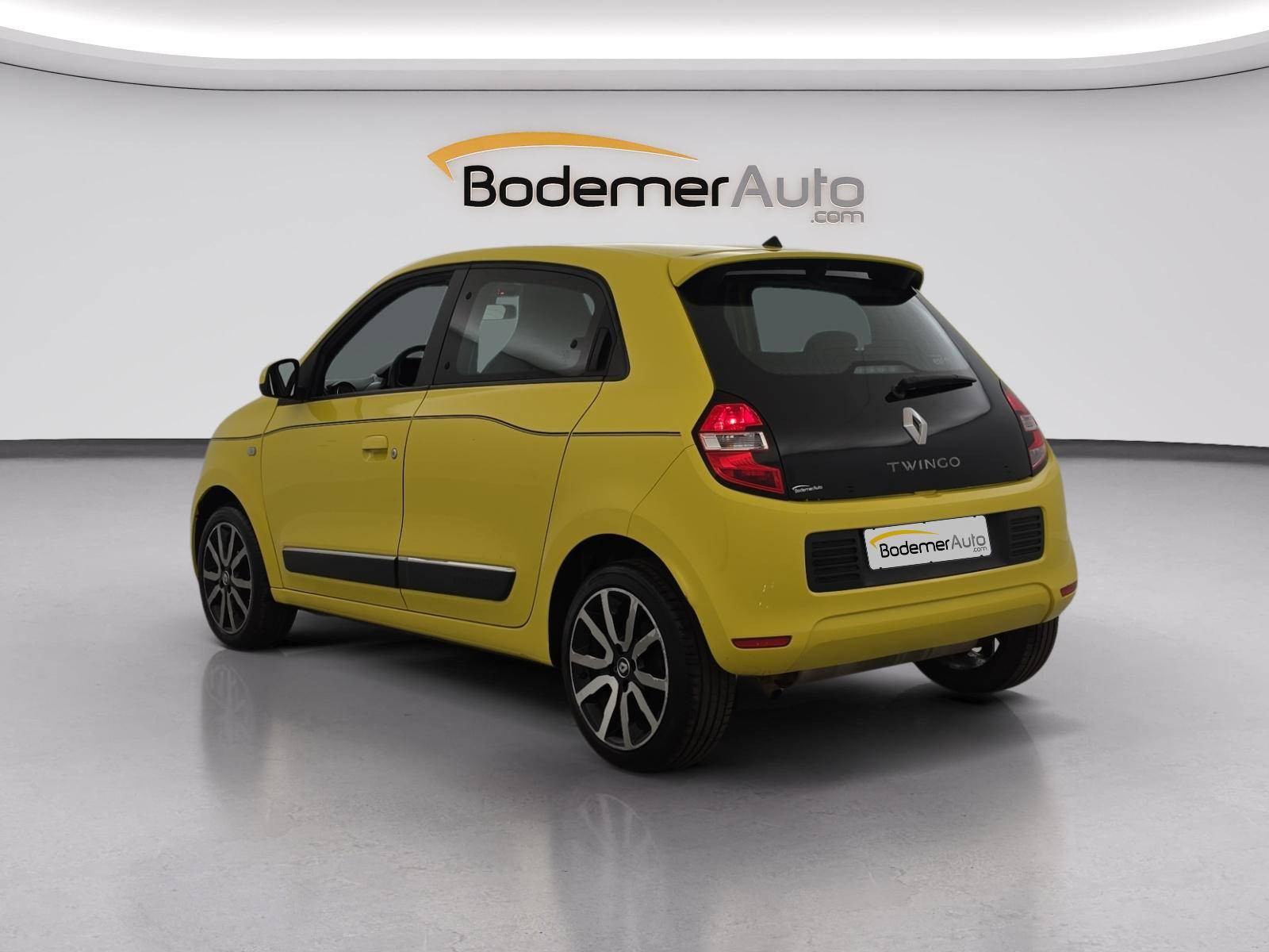 Vente en ligne Renault Twingo 3  1.0 SCe 70 eco2 Stop & Start au prix de 7 290 €