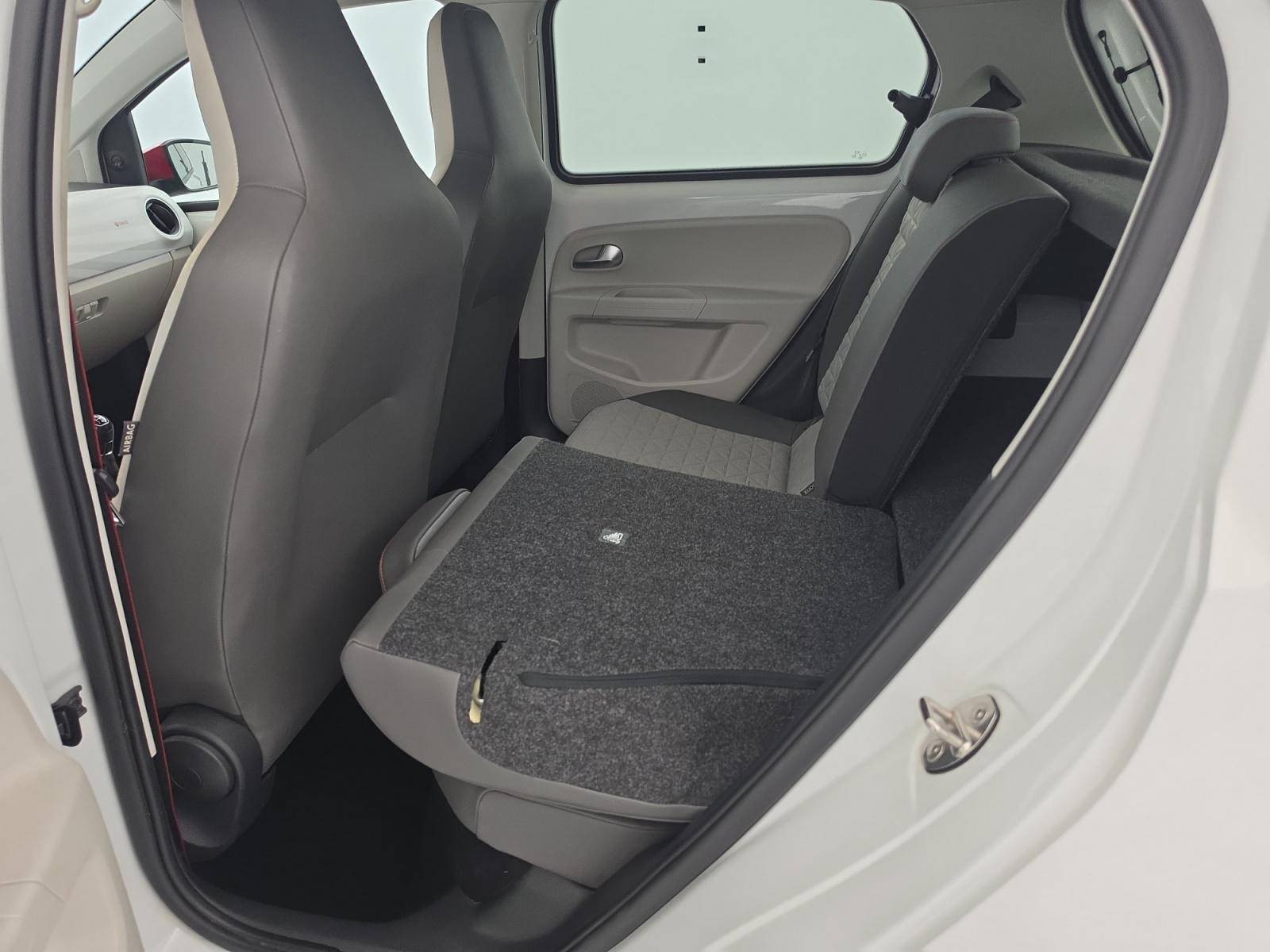 Vente en ligne Volkswagen Up  1.0 75 BlueMotion Technology BVM5 au prix de 9 990 €