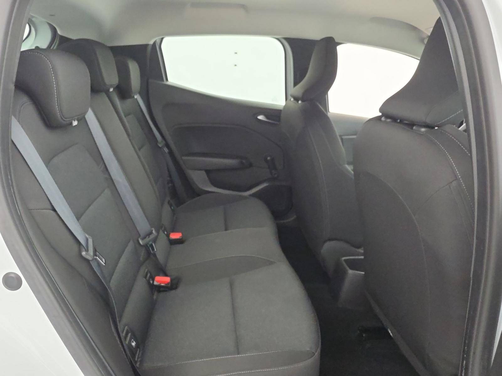 Vente en ligne Renault Clio 5 Clio E-Tech full hybrid 145 au prix de 17 350 €