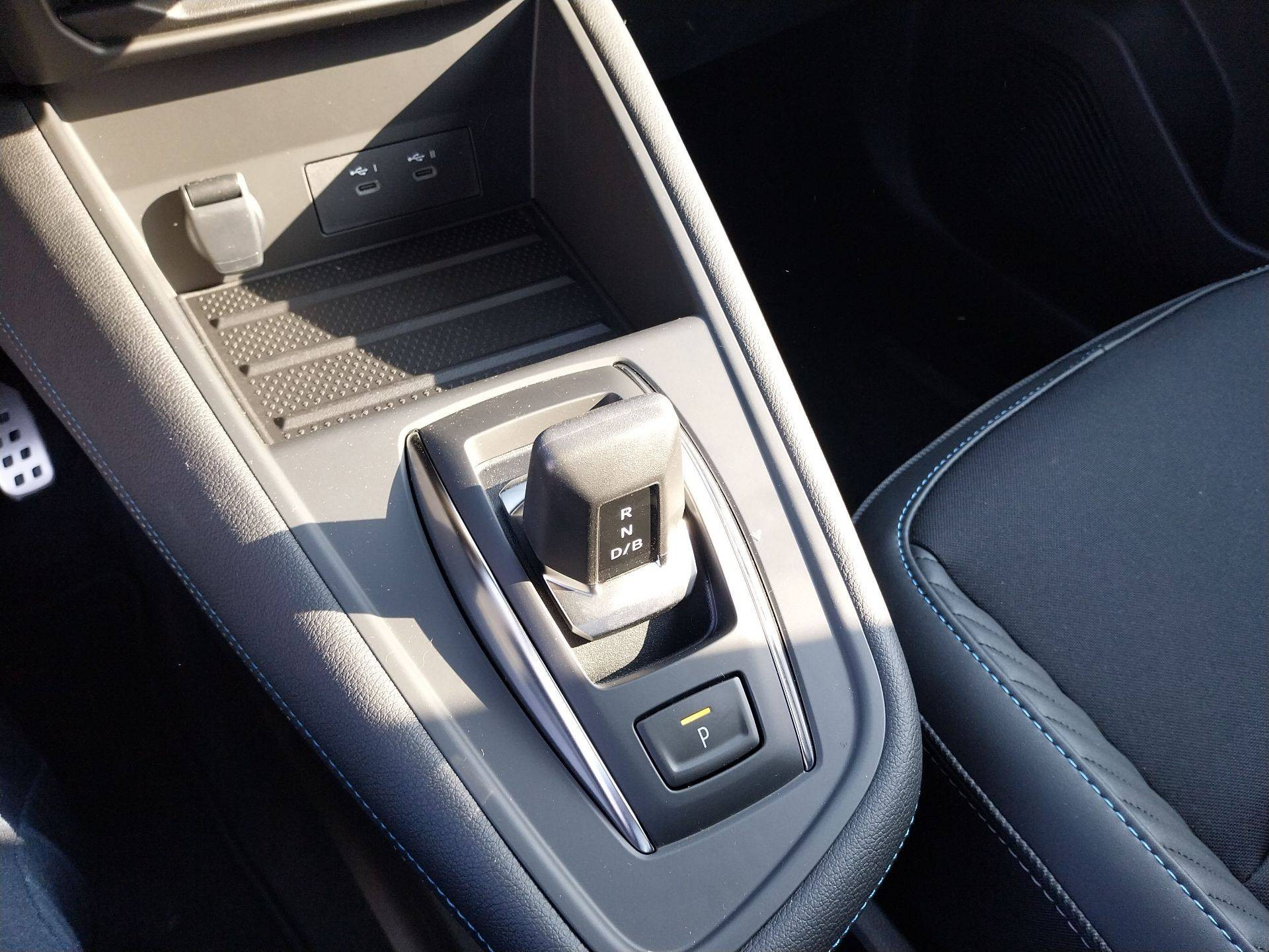 Vente en ligne Renault Symbioz  E-Tech full hybrid 160 ch au prix de 40 600 €