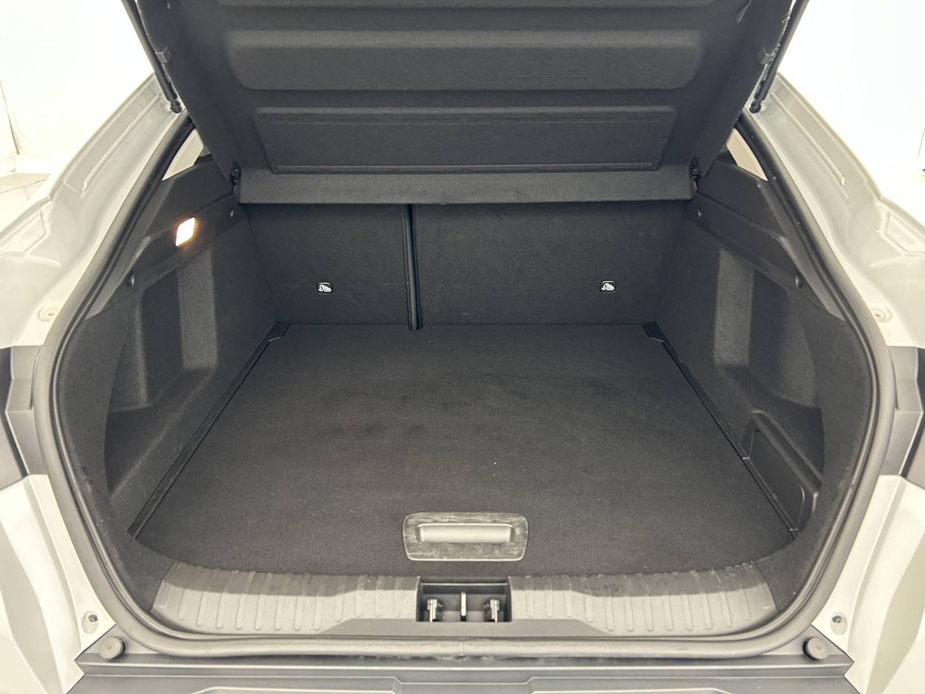 Vente en ligne Renault Arkana  E-Tech hybride 145 - 22 au prix de 21 790 €