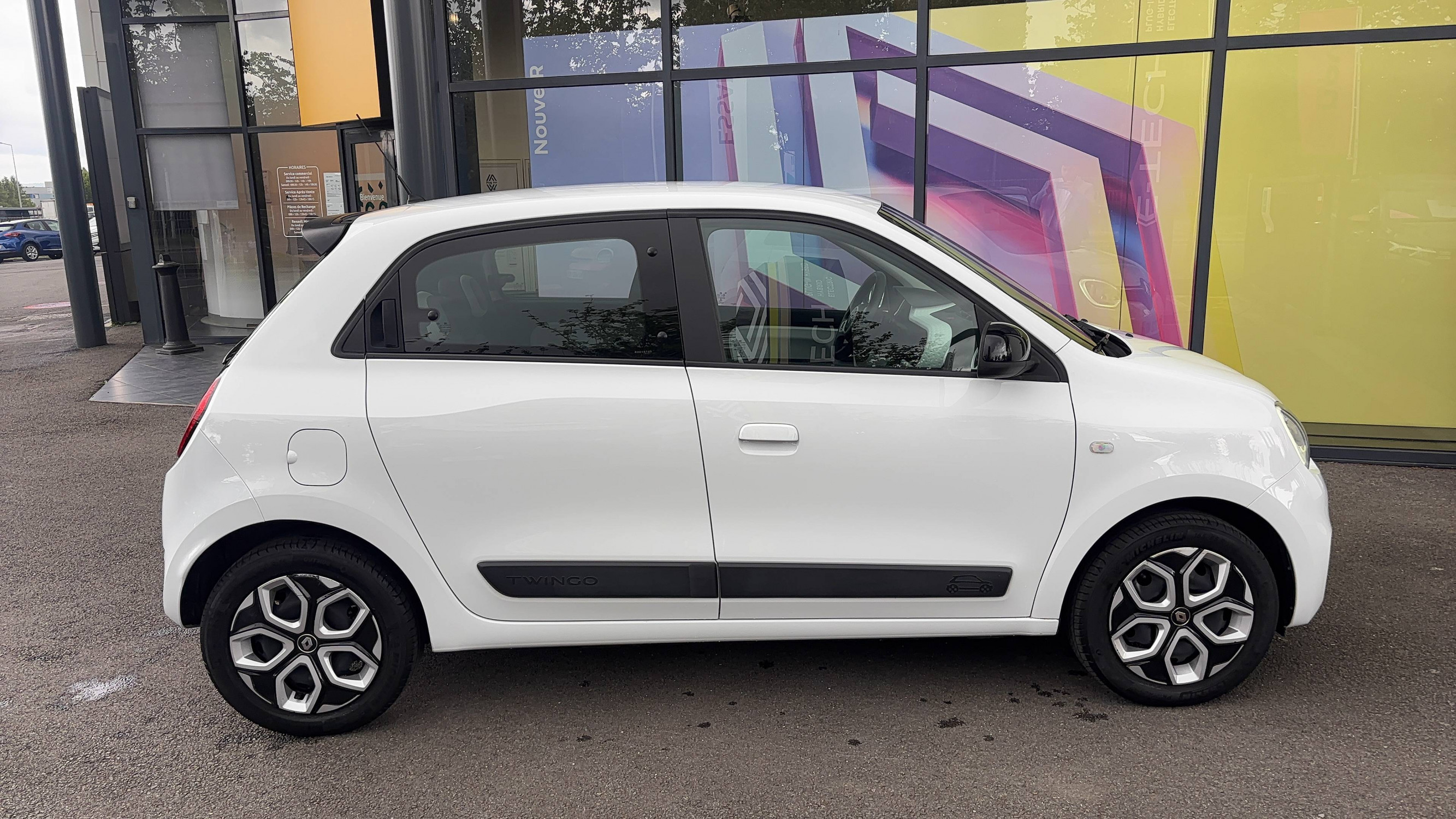 Vente en ligne Renault Twingo 3  SCe 65 au prix de 12 490 €