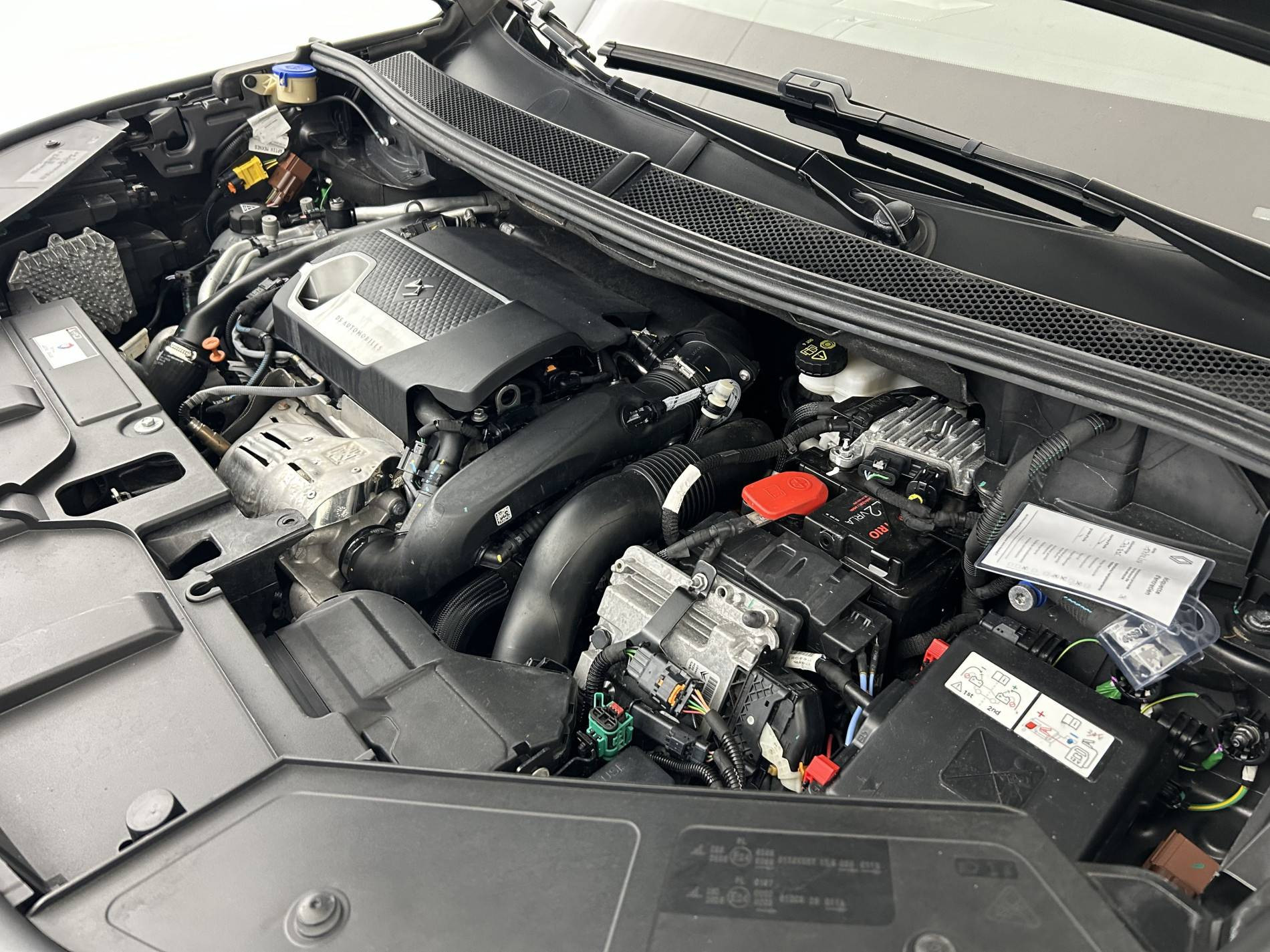 Vente en ligne Ds DS7 Crossback  Hybride E-Tense 225 EAT8 au prix de 23 590 €