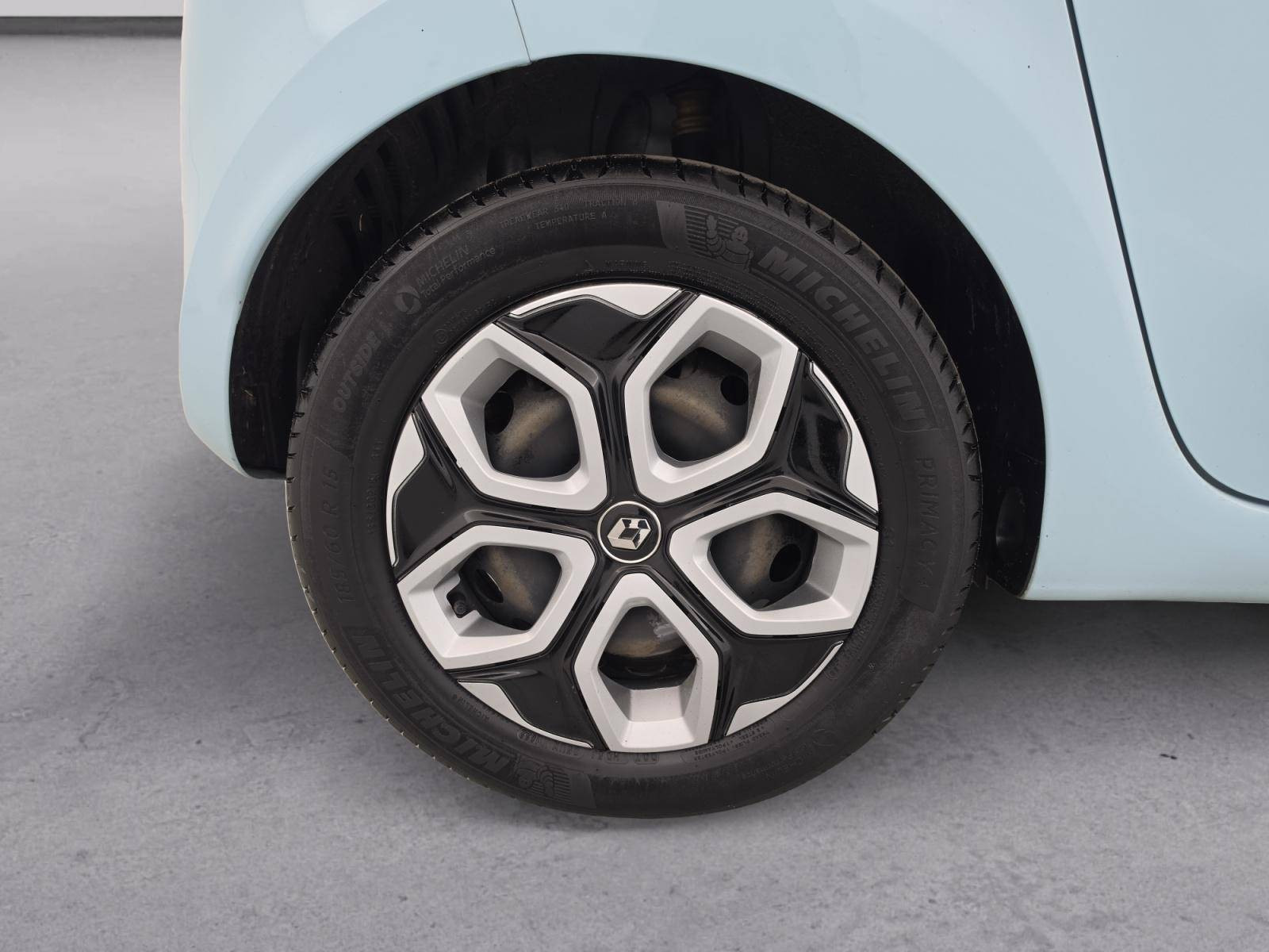 Vente en ligne Renault Twingo 3  SCe 65 - 21 au prix de 12 390 €