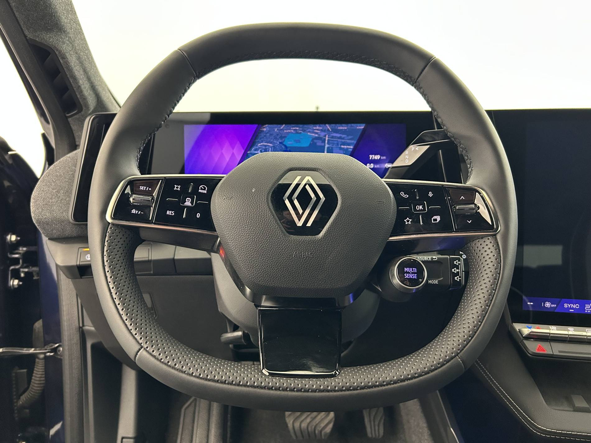 Vente en ligne Renault Scenic E-Tech Scenic E-Tech électrique 220 ch grande autonomie au prix de 36 991 €