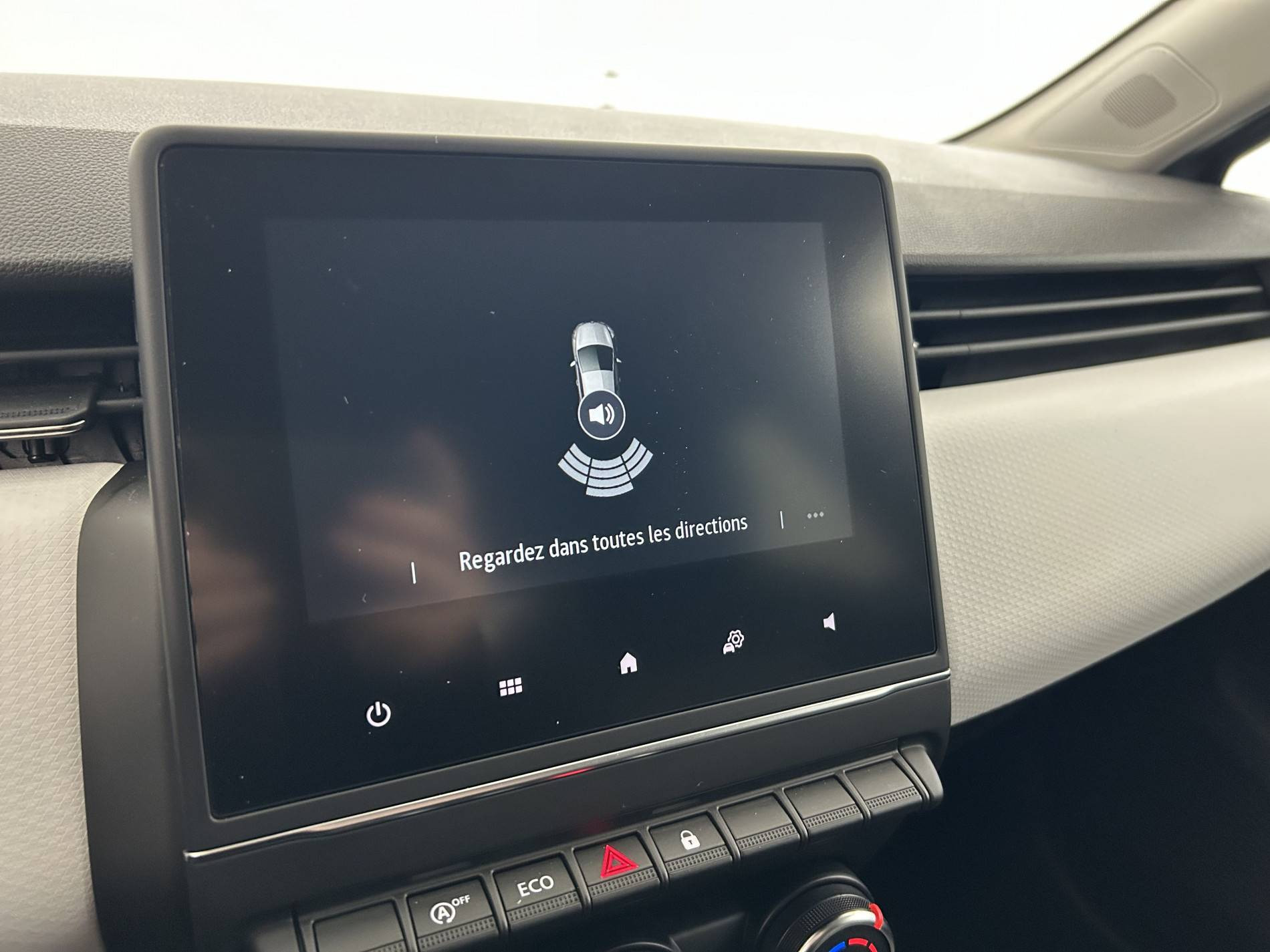 Vente en ligne Renault Clio 5 Clio TCe 90 au prix de 14 990 €