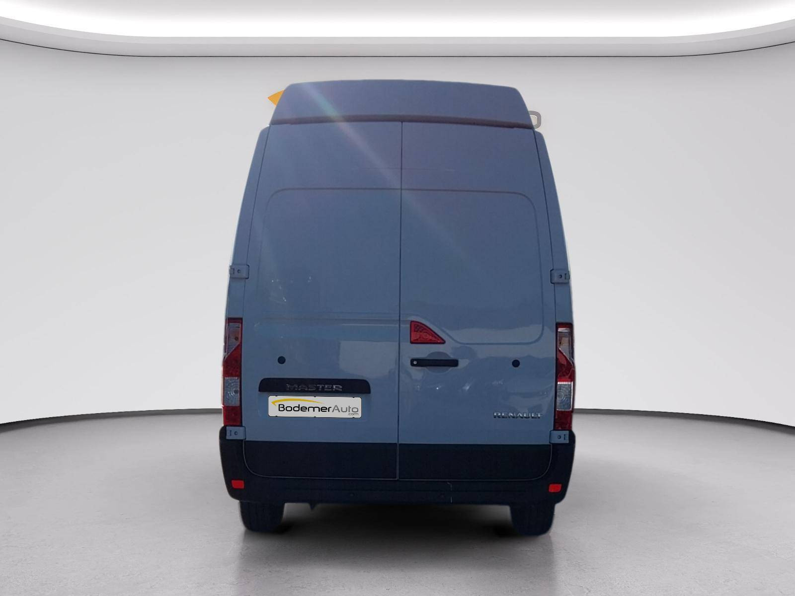 Vente en ligne Renault Master Fourgon MASTER FGN TRAC F3500 L3H3 BLUE DCI 135 au prix de 26 990 €