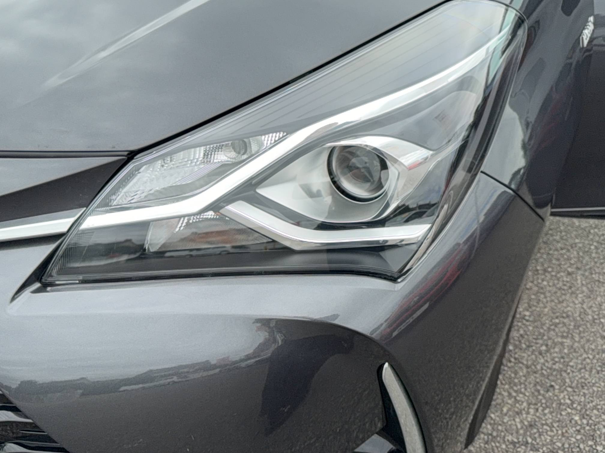 Vente en ligne Toyota Yaris Yaris Hybride 100h au prix de 16 990 €