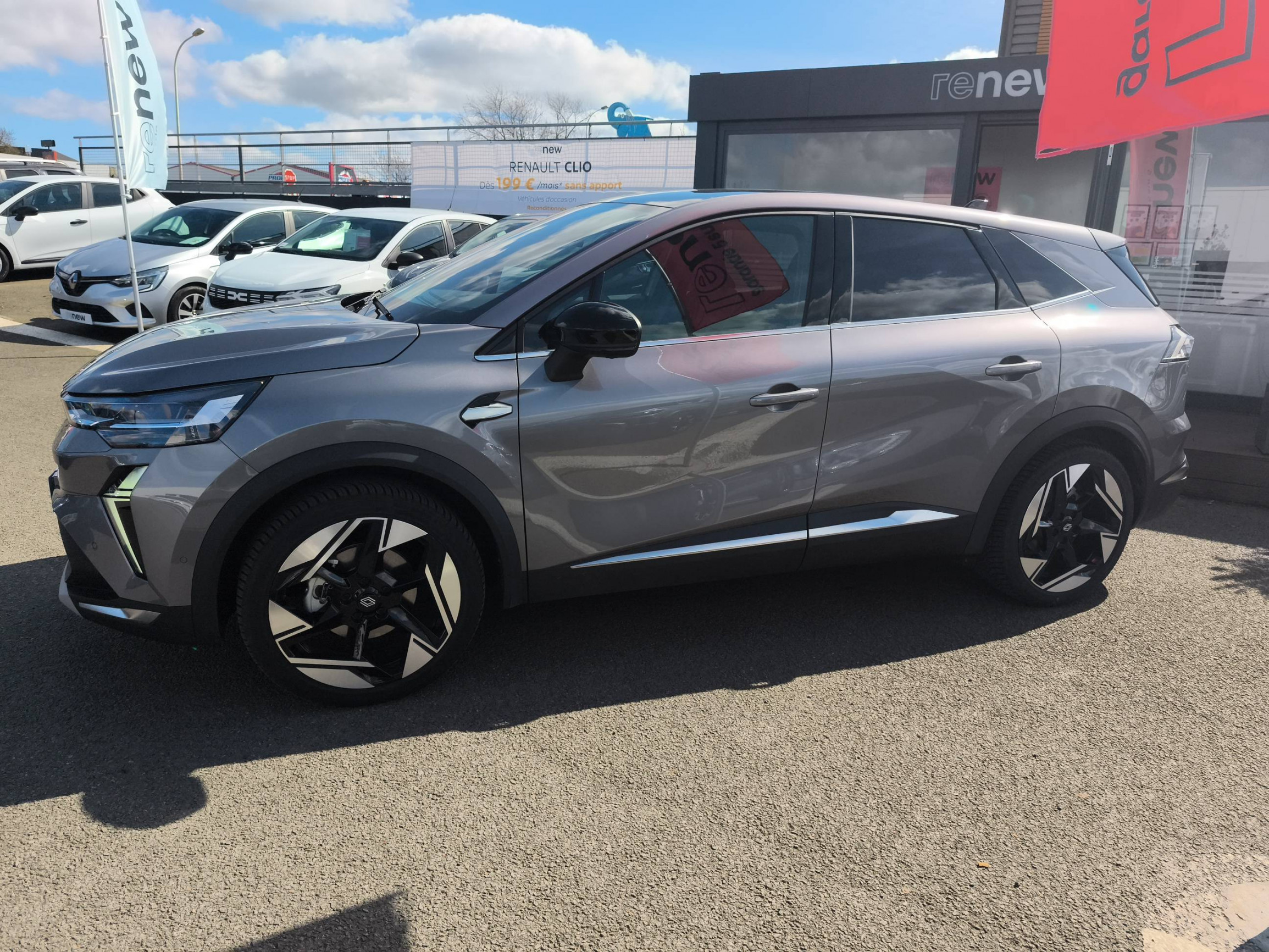 Vente en ligne Renault Symbioz  E-Tech full hybrid 160 ch au prix de 32 490 €