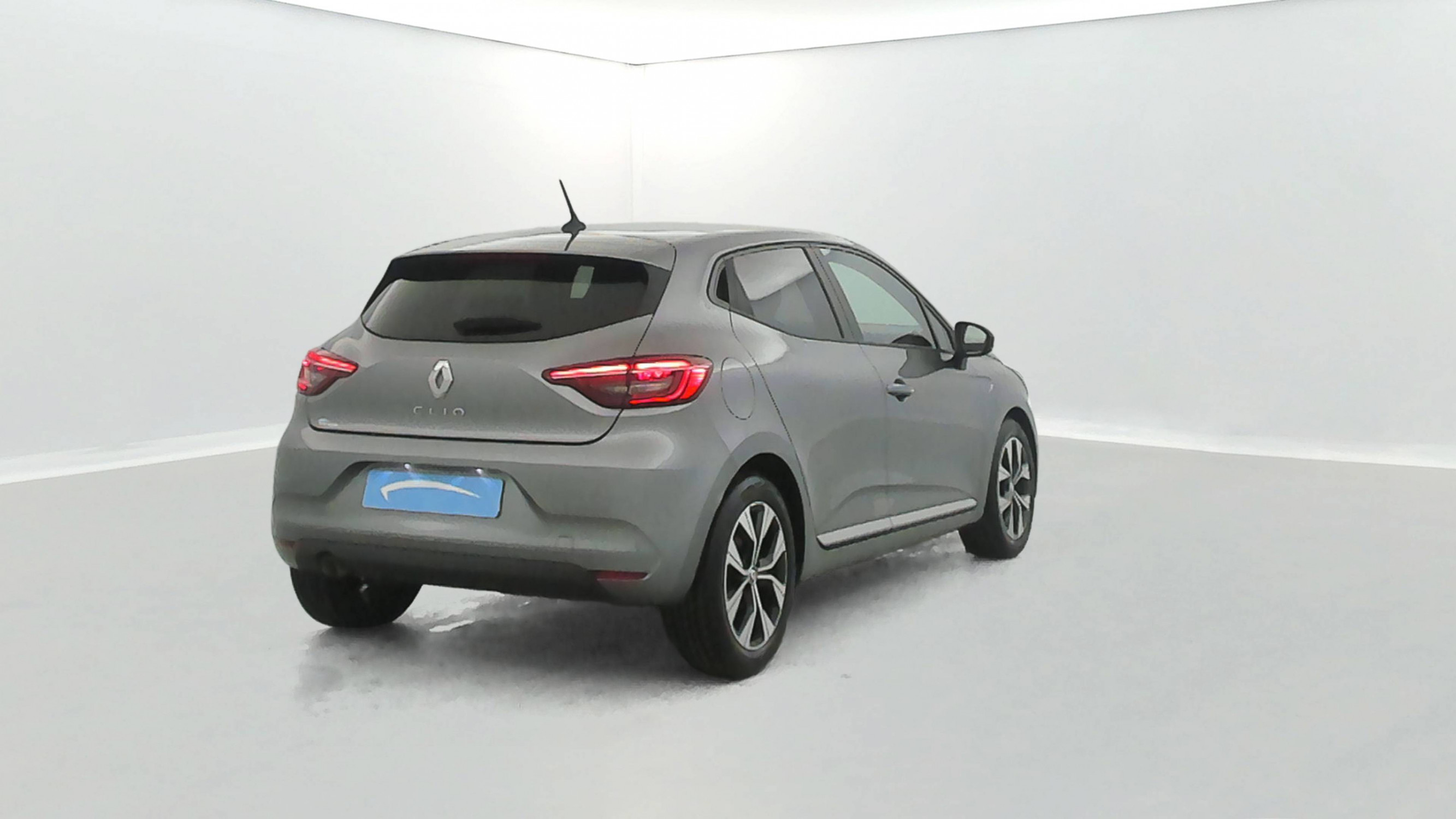 Vente en ligne Renault Clio 5 Clio TCe 90 au prix de 14 990 €