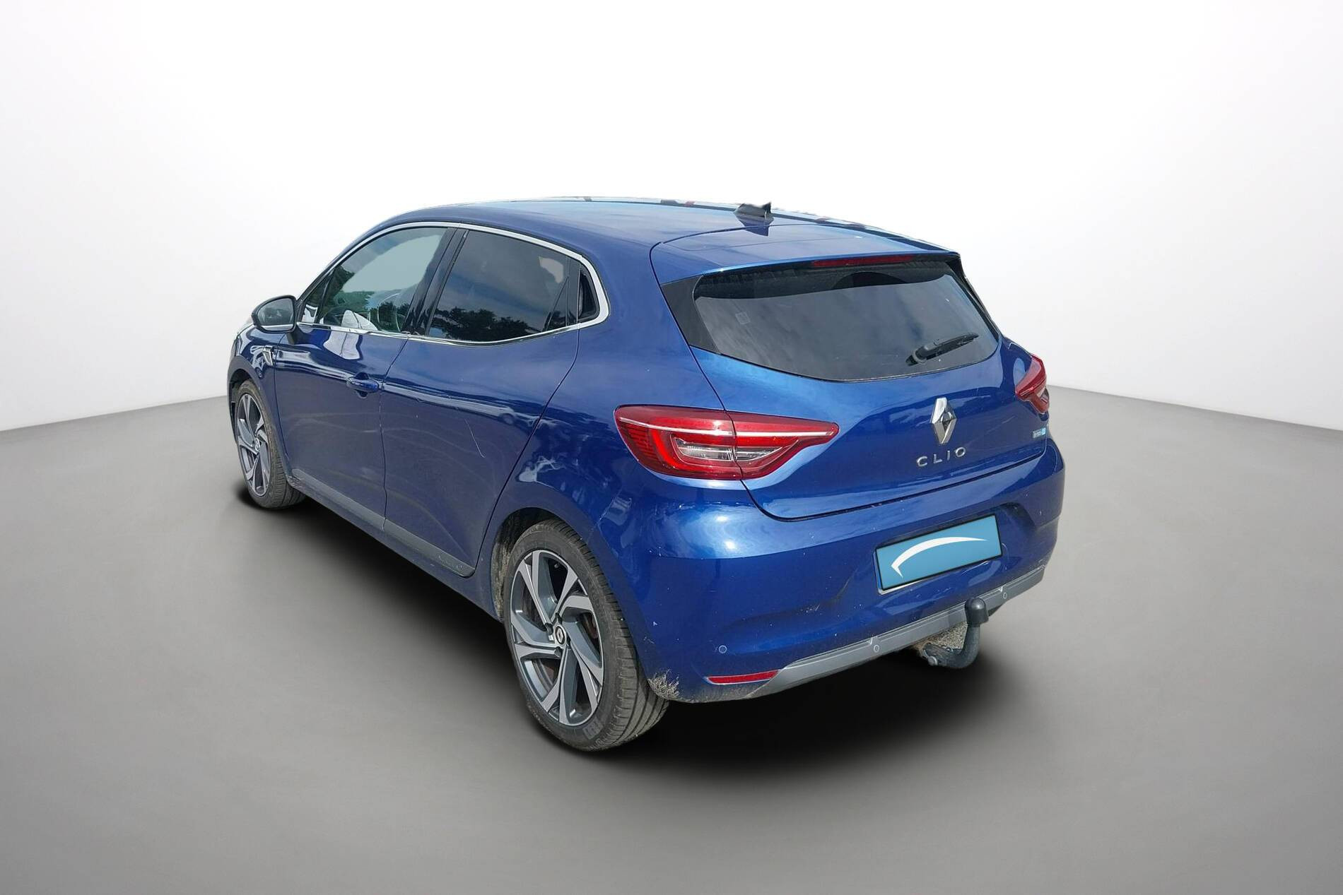 Vente en ligne Renault Clio 5 Clio E-Tech 140 - 21N au prix de 18 300 €