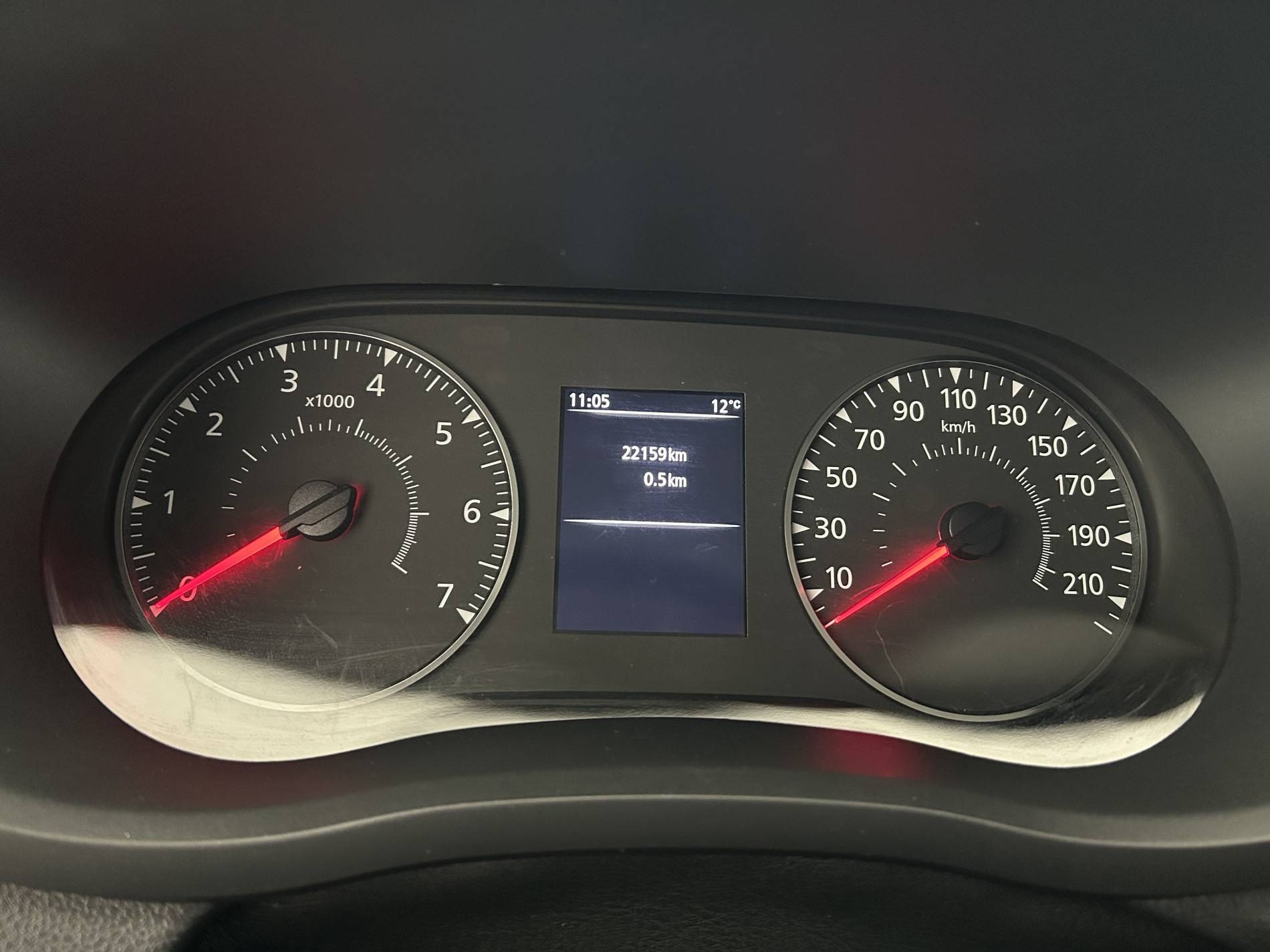 Vente en ligne Renault Master Fourgon MASTER FGN TRAC F3500 L2H2 BLUE DCI 135 au prix de 27 990 €