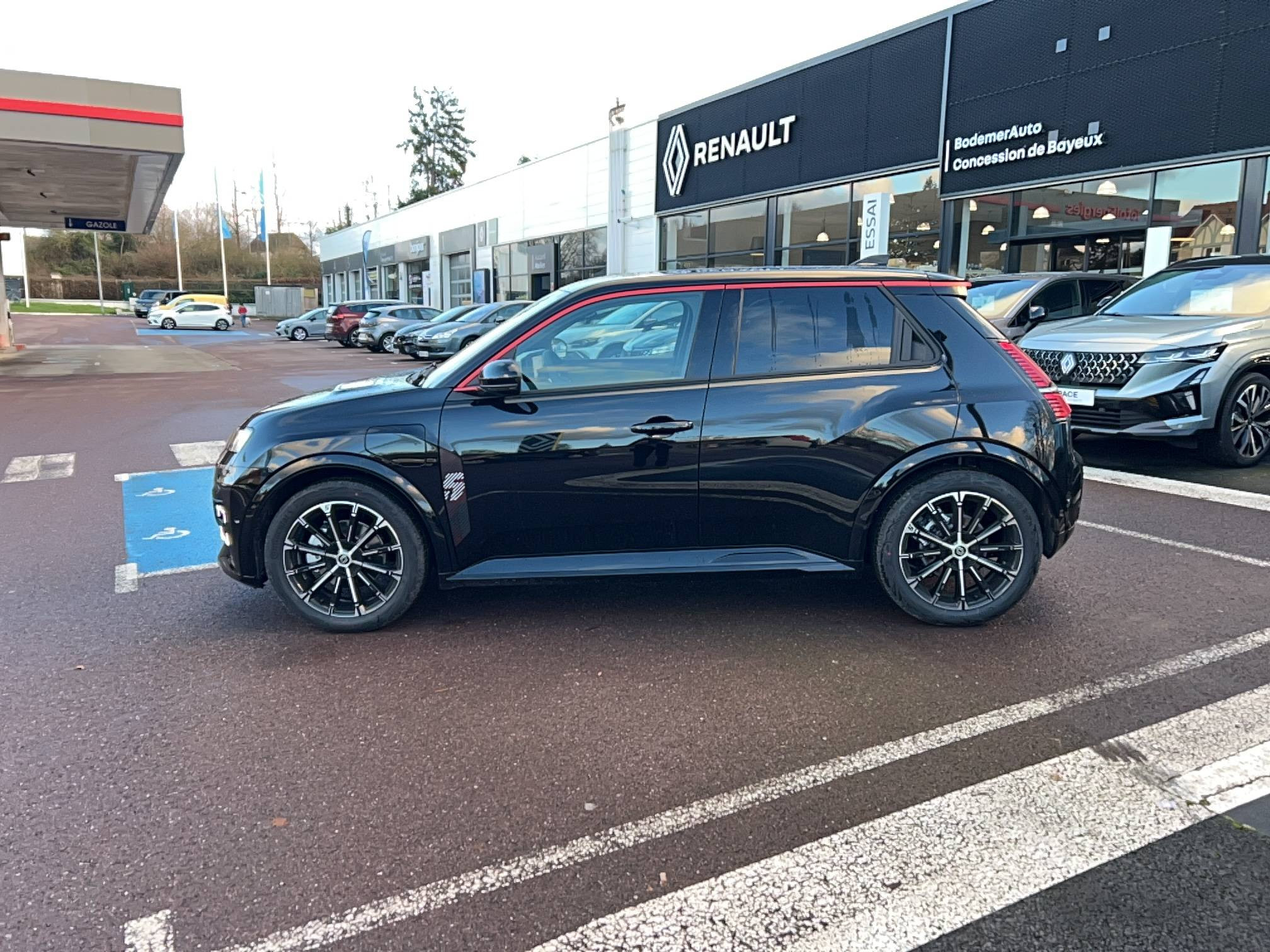Vente en ligne Renault R5 E-Tech  150 ch autonomie confort au prix de 33 490 €