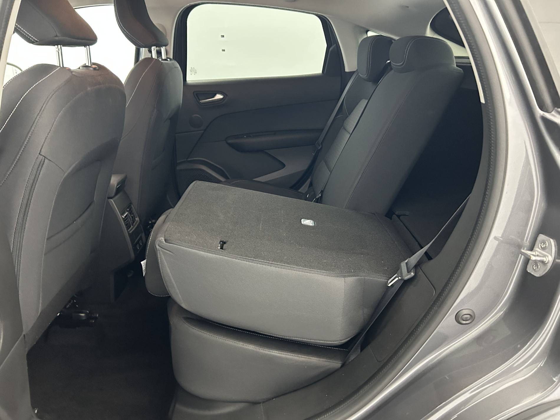 Vente en ligne Renault Arkana  E-Tech hybride 145 - 22 au prix de 19 690 €