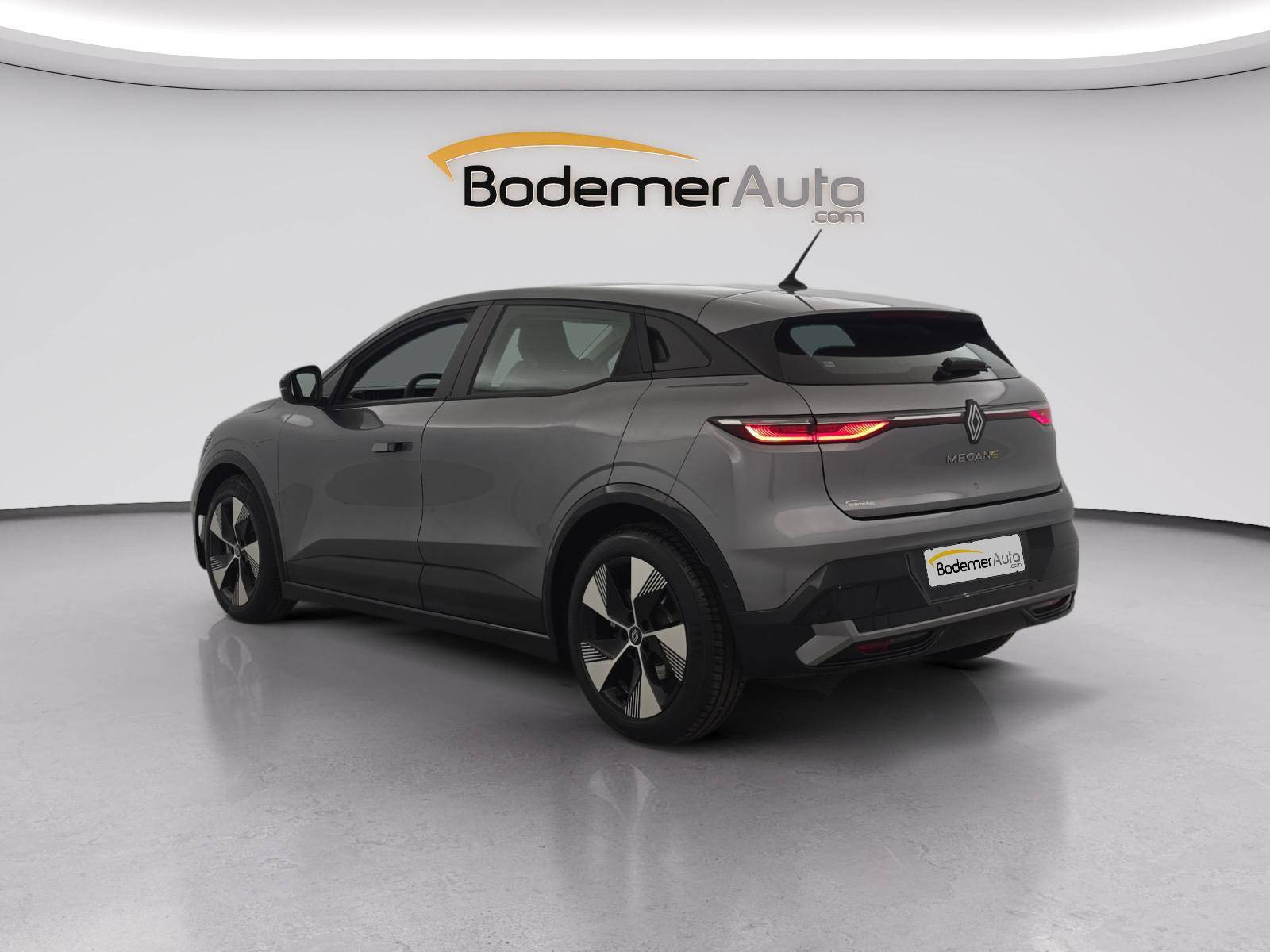 Vente en ligne Renault Megane E-Tech  EV60 220 ch super charge au prix de 23 990 €
