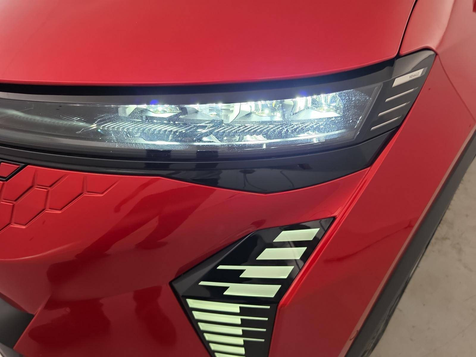 Vente en ligne Renault Scenic E-Tech Scenic E-Tech électrique 220 ch grande autonomie au prix de 37 990 €