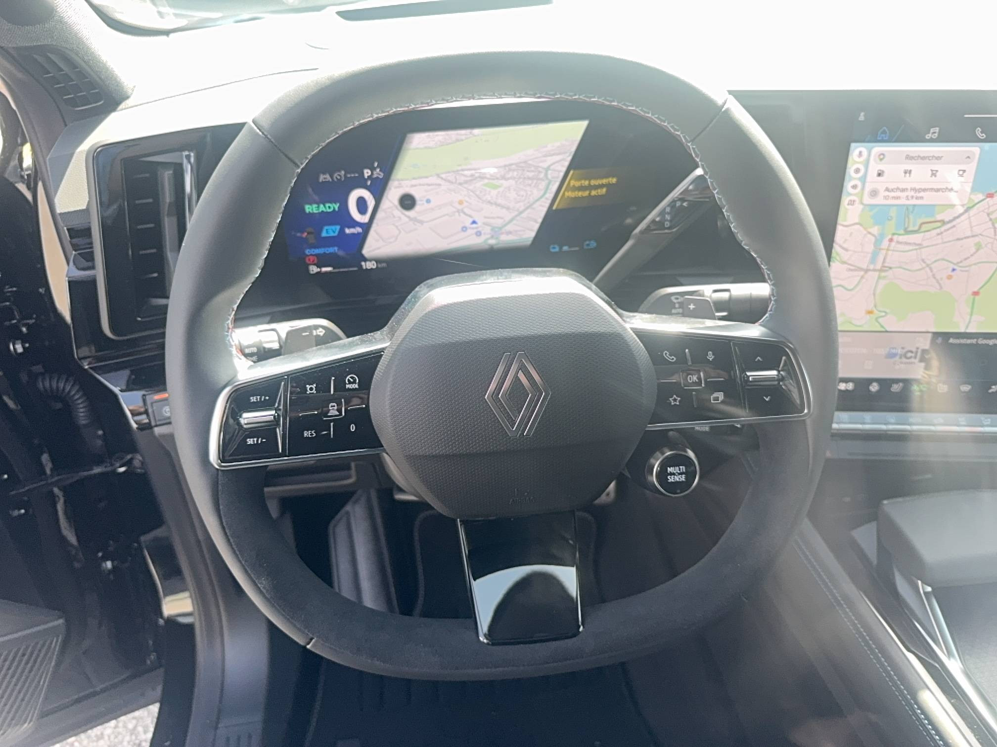 Vente en ligne Renault Rafale  E-Tech full hybrid 200 ch au prix de 53 000 €