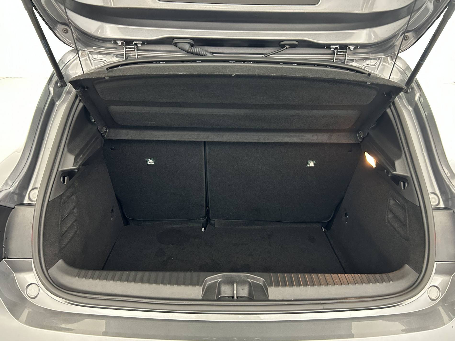 Vente en ligne Renault Clio 5 Clio TCe 90 au prix de 15 300 €