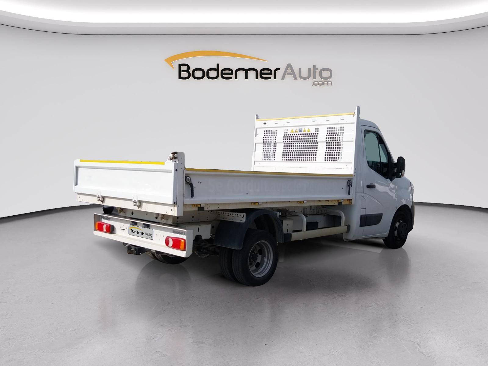 Vente en ligne Renault Master 3 Châssis Cabine MASTER CC PROP RJ3500 L2 PAFC BLUE DCI 130 EURO VI au prix de 29 990 €