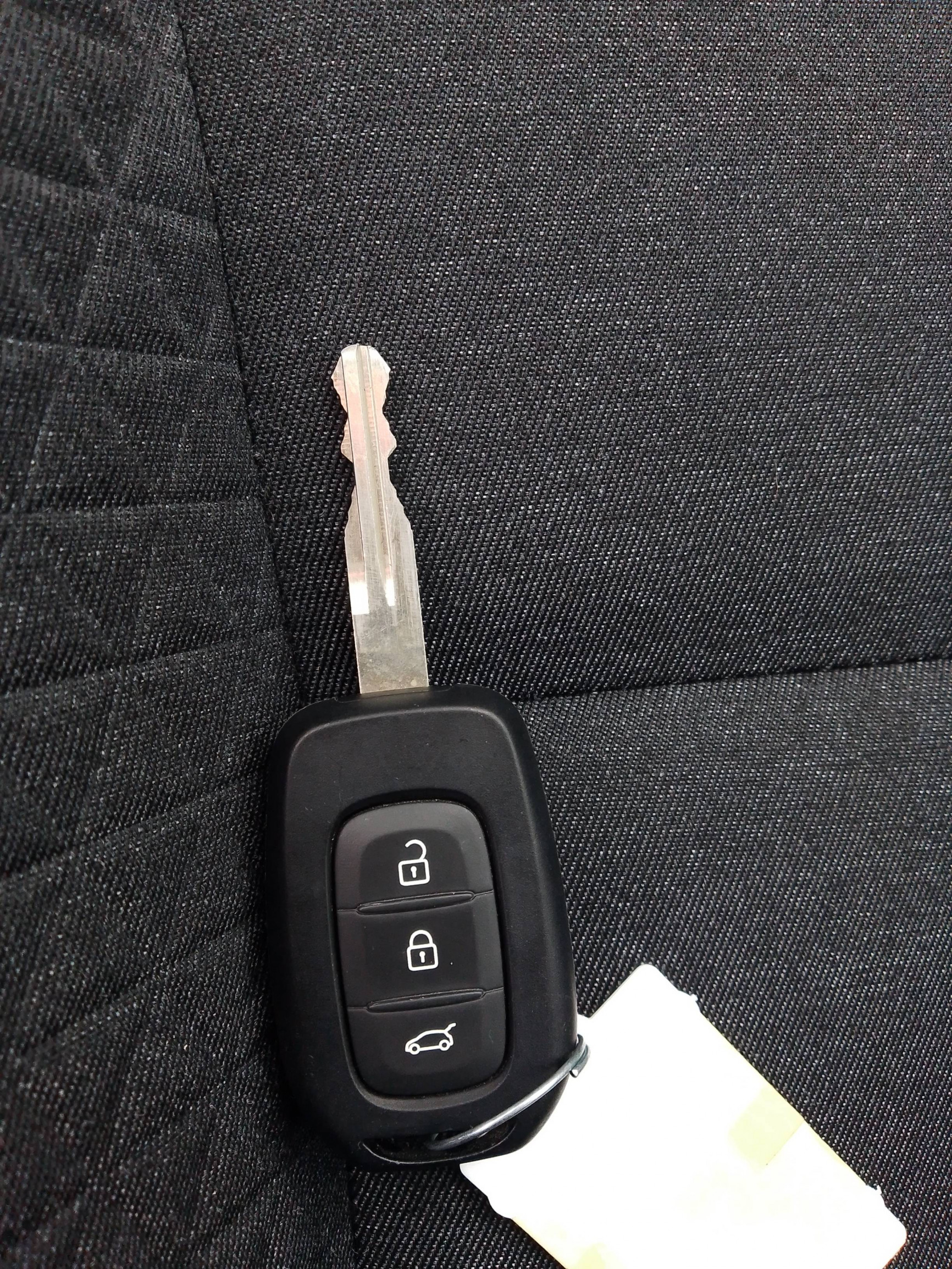 Vente en ligne Renault Clio 5 Clio TCe 90 au prix de 13 490 €