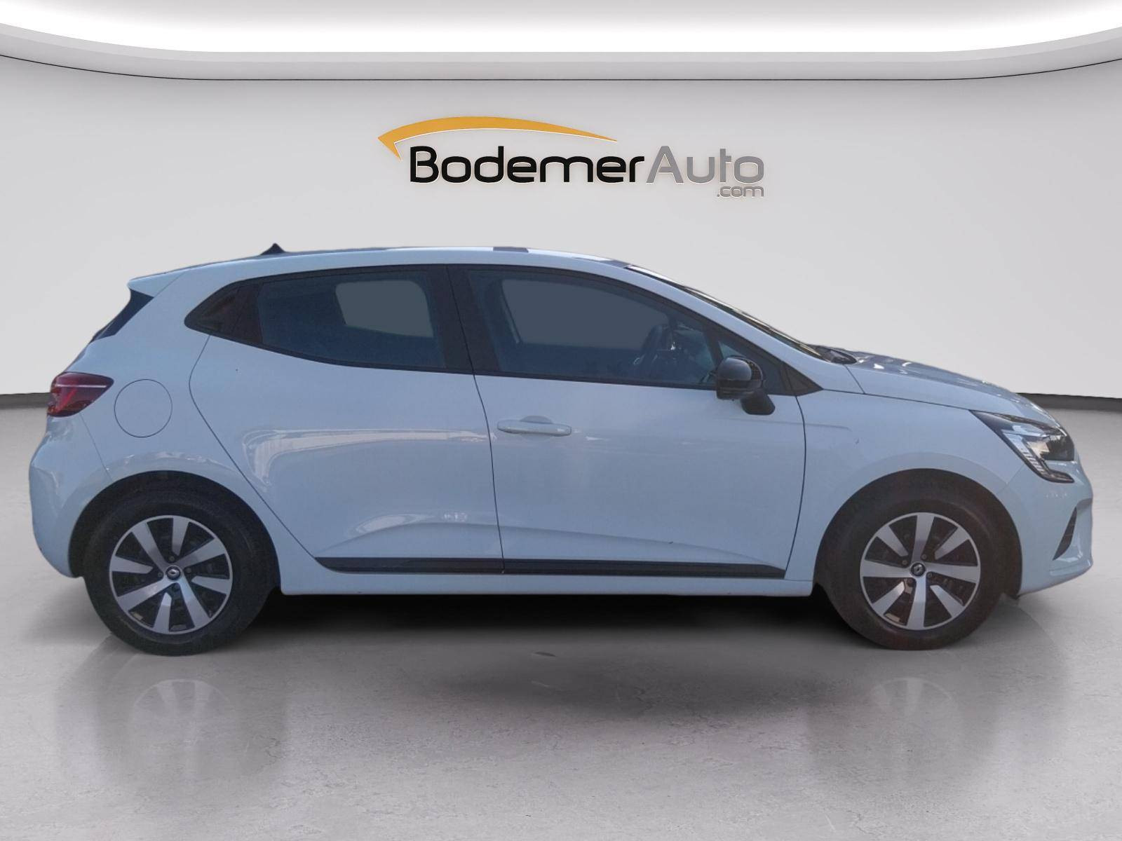 Vente en ligne Renault Clio 5 Clio E-Tech full hybrid 145 au prix de 17 350 €