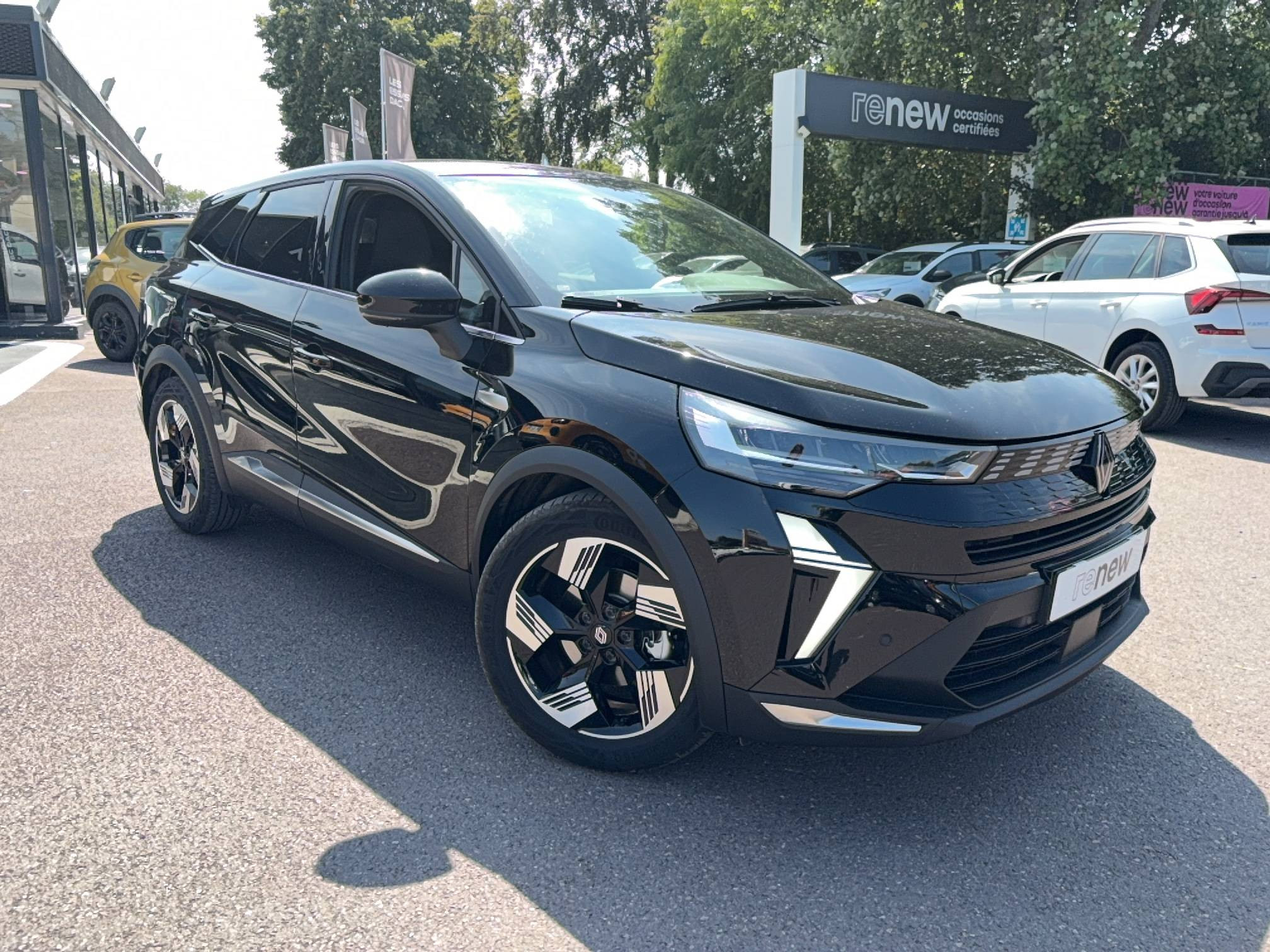 Vente en ligne Renault Symbioz  E-Tech full hybrid 145 au prix de 26 590 €