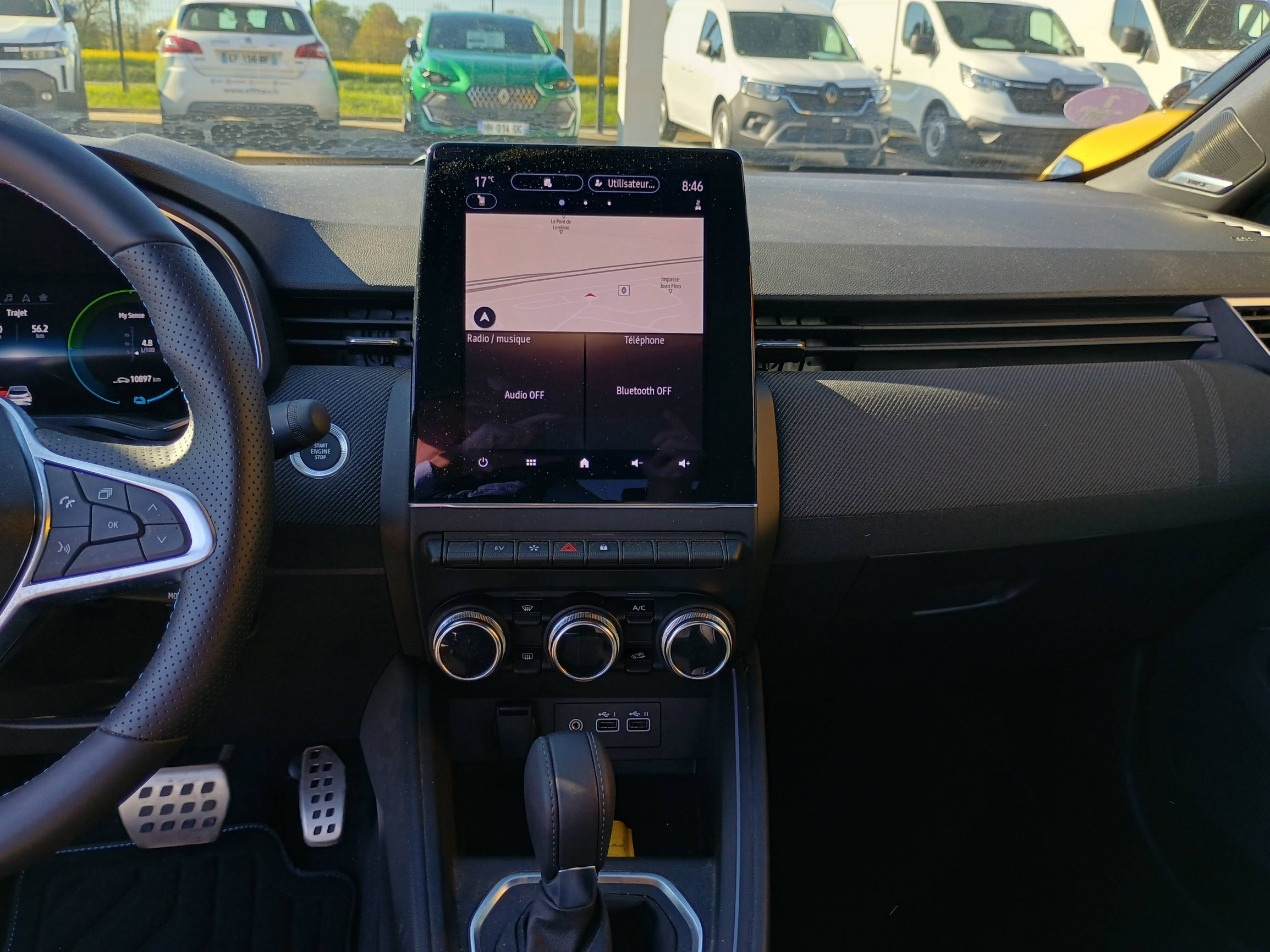 Vente en ligne Renault Clio 5 Clio E-Tech full hybrid 145 ch GSR2 au prix de 22 374 €