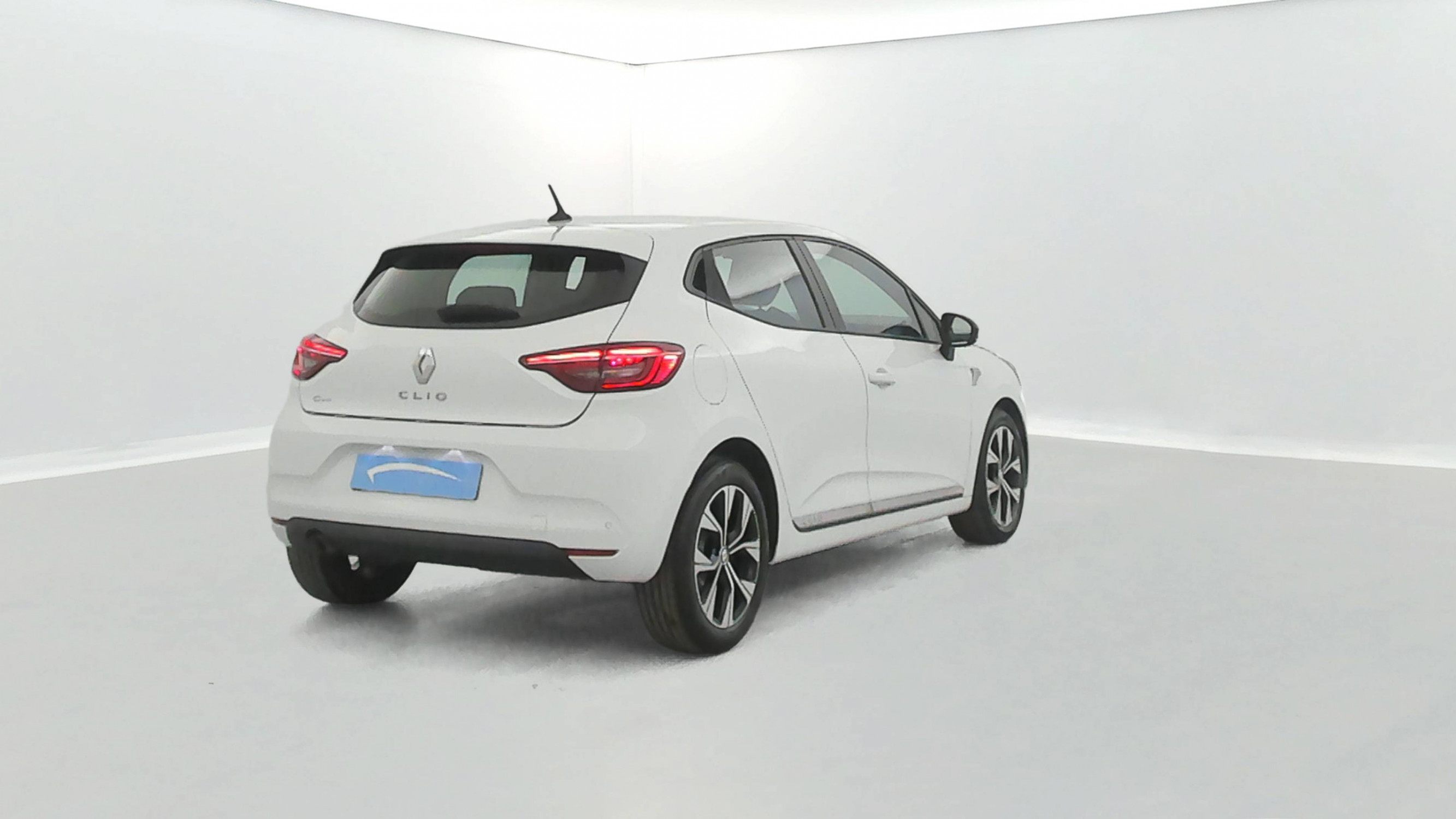 Vente en ligne Renault Clio 5 Clio TCe 90 - 21N au prix de 14 390 €