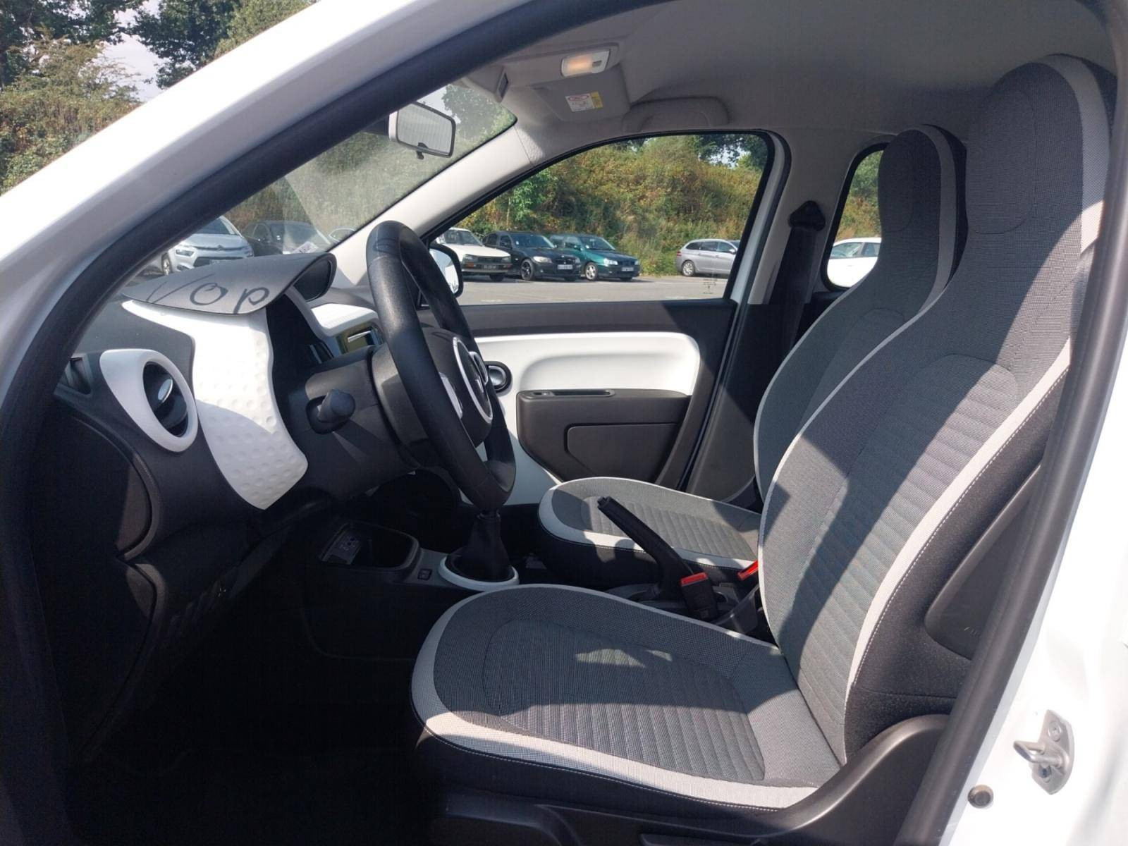 Vente en ligne Renault Twingo 3  SCe 65 au prix de 12 790 €