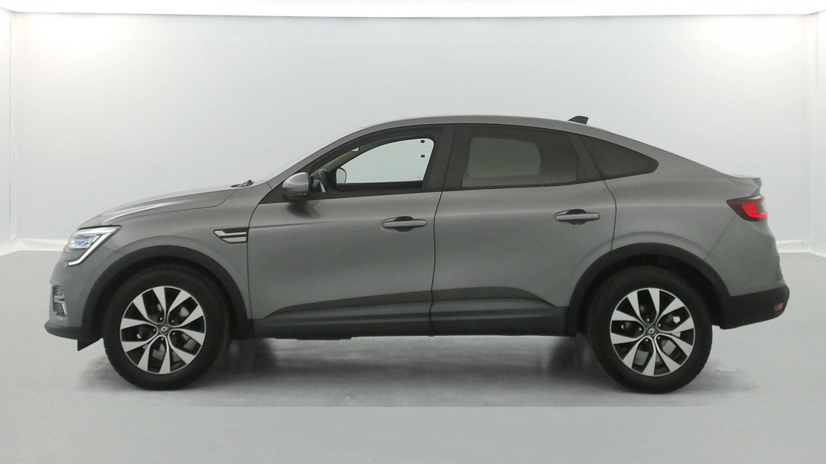 Vente en ligne Renault Arkana  TCe 140 EDC FAP au prix de 16 900 €