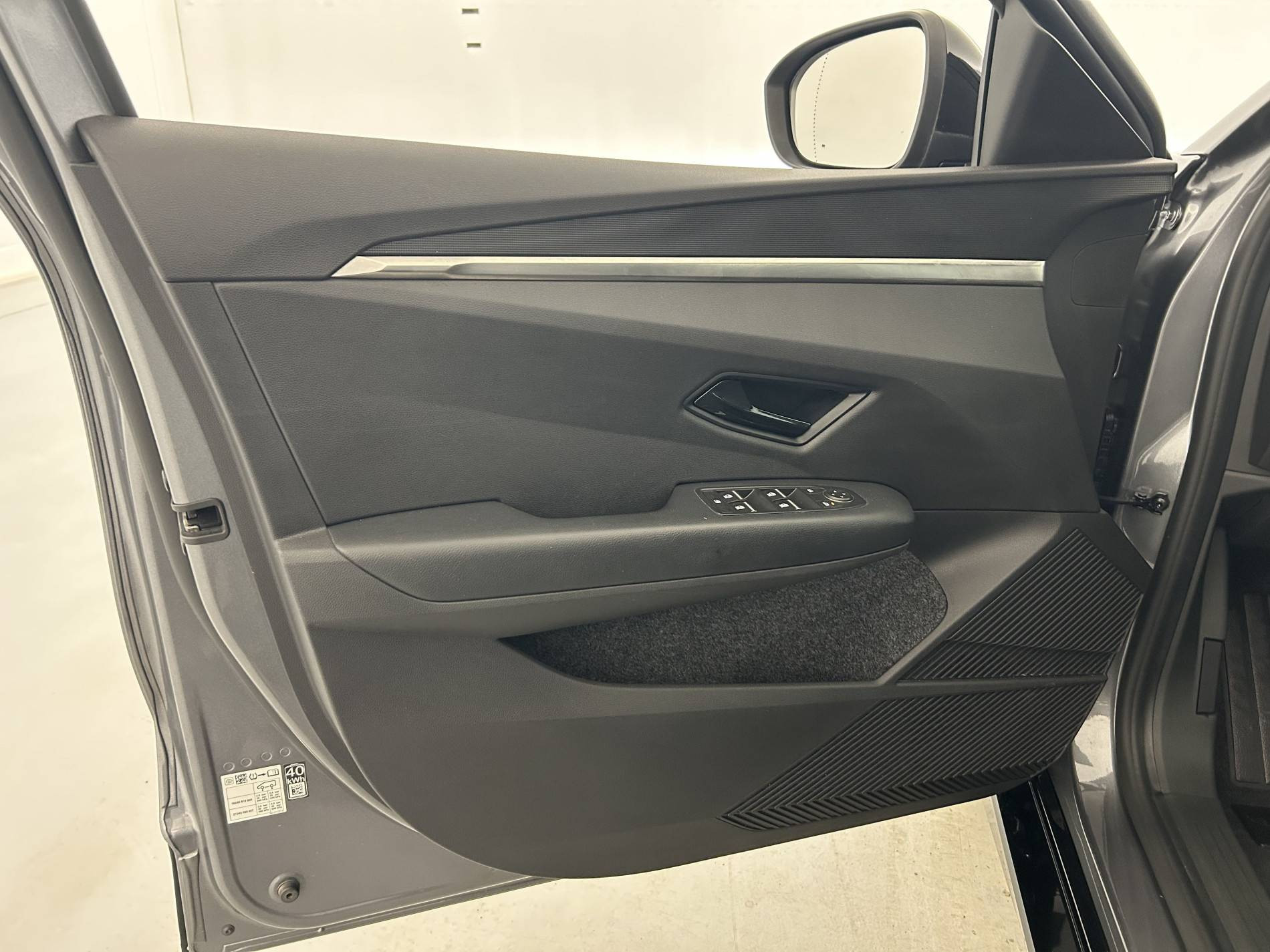 Vente en ligne Renault Megane E-Tech  EV40 130ch standard charge au prix de 19 890 €