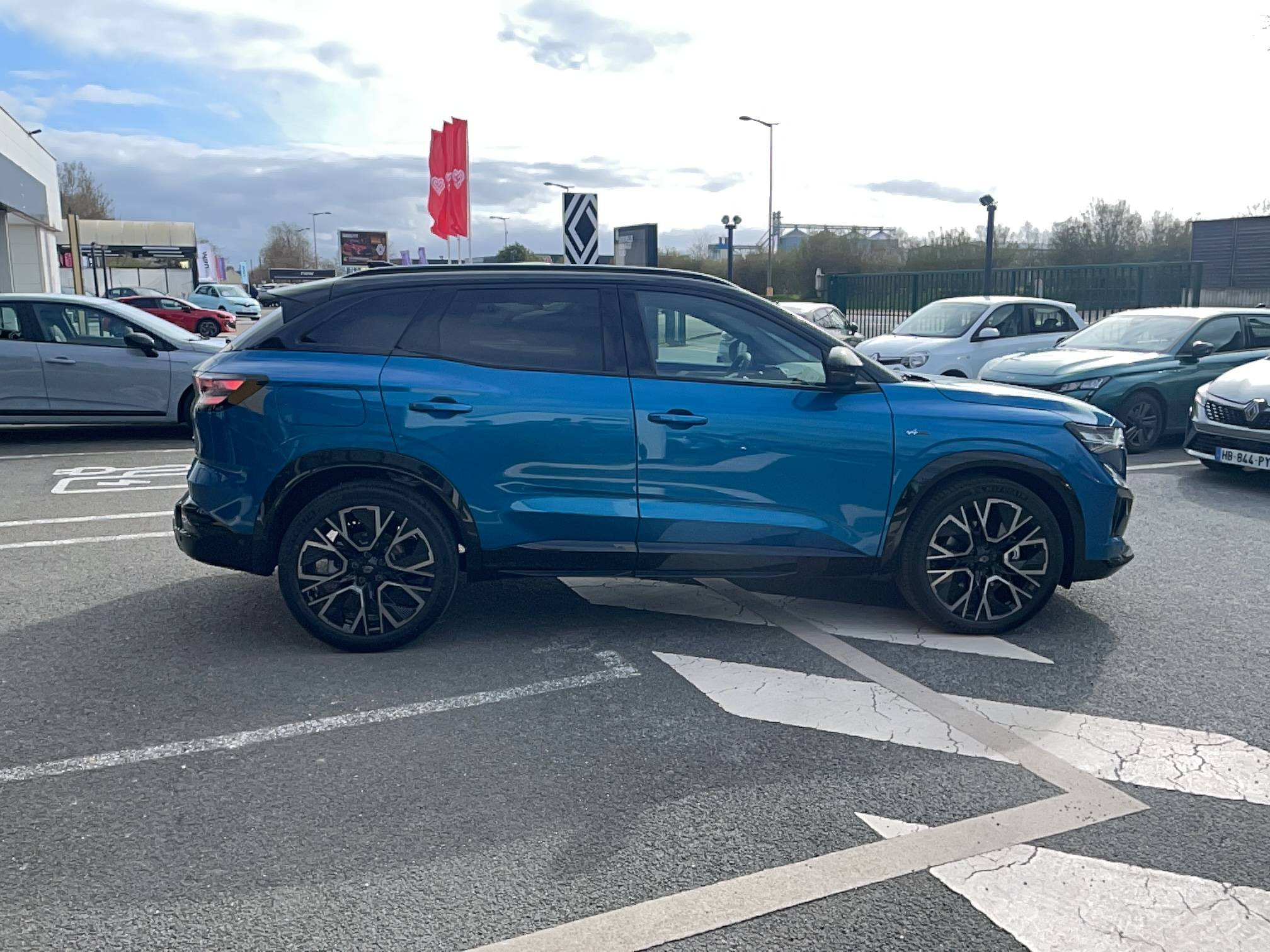 Vente en ligne Renault Austral  full hybrid E-Tech 200 ch au prix de 43 990 €