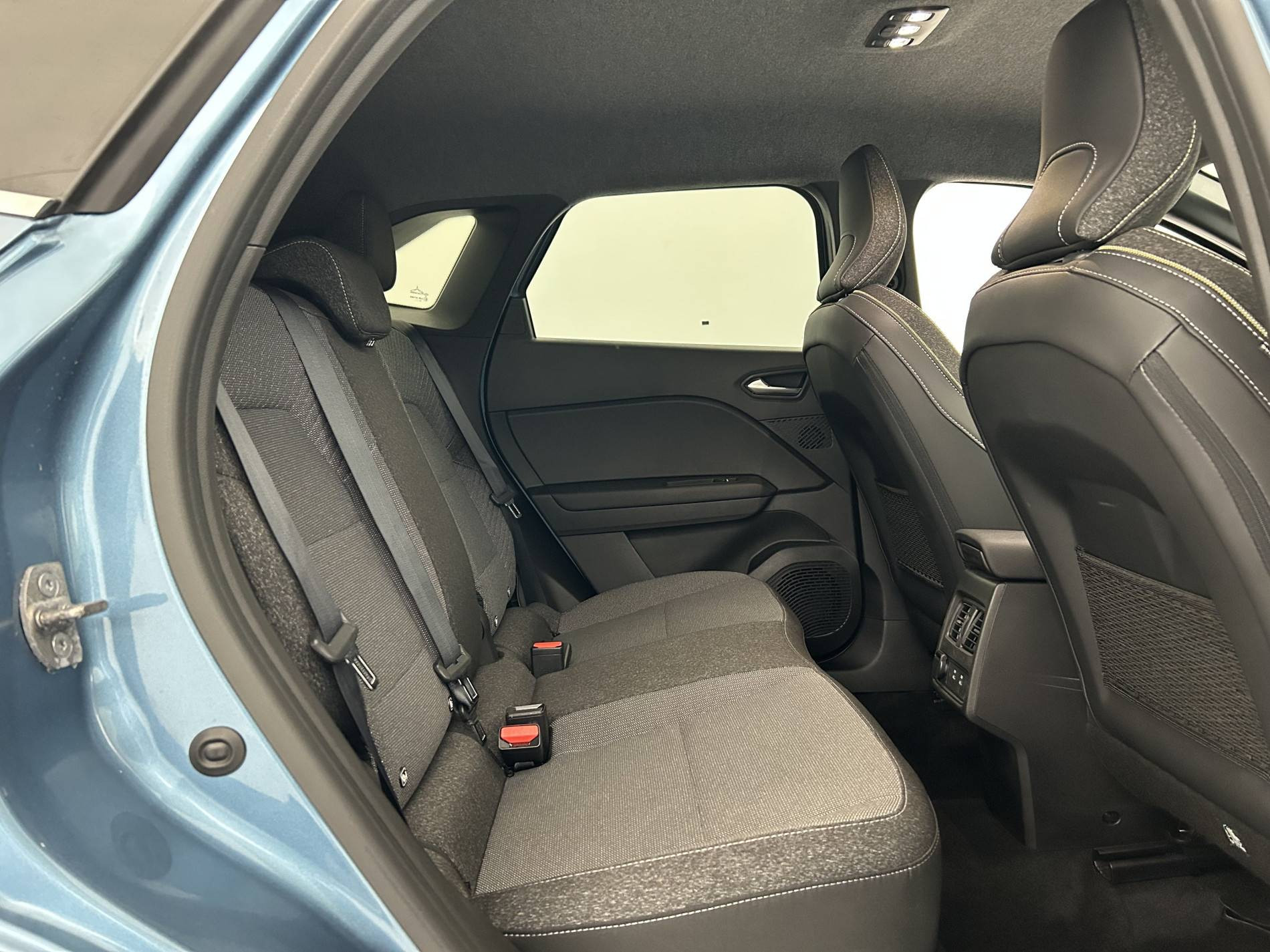 Vente en ligne Renault Symbioz  E-Tech full hybrid 145 au prix de 26 991 €
