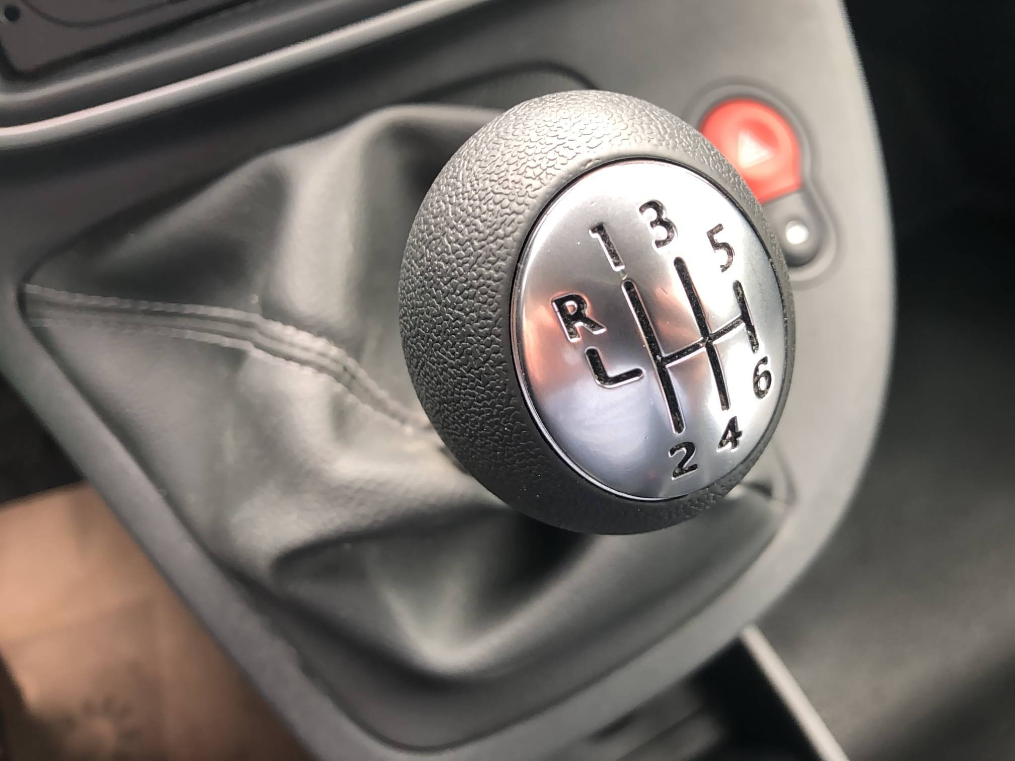 Vente en ligne Renault Kangoo Express  GRAND CONFORT BLUE DCI 115 au prix de 13 490 €