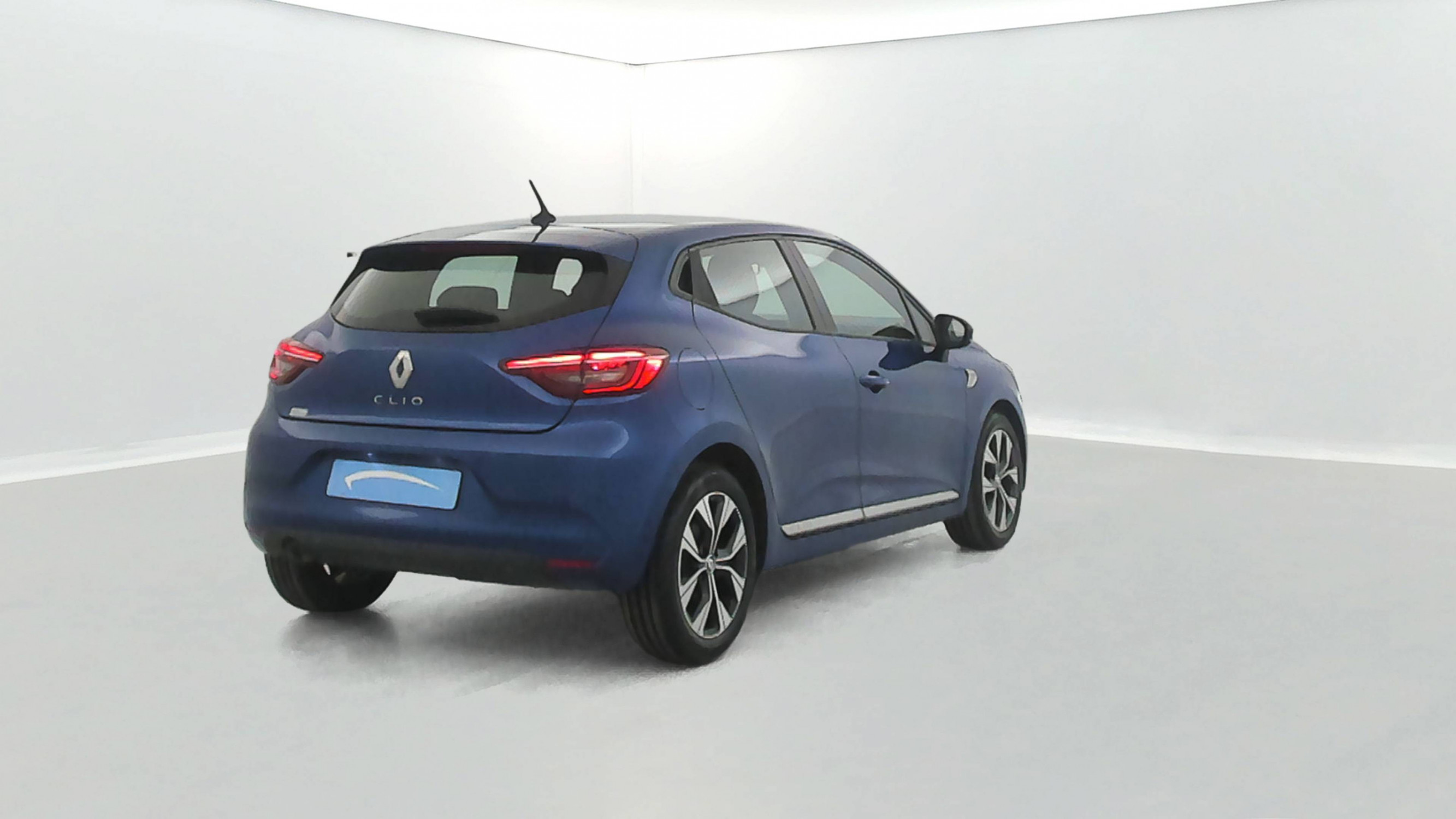 Vente en ligne Renault Clio 5 Clio TCe 90 - 21N au prix de 13 790 €