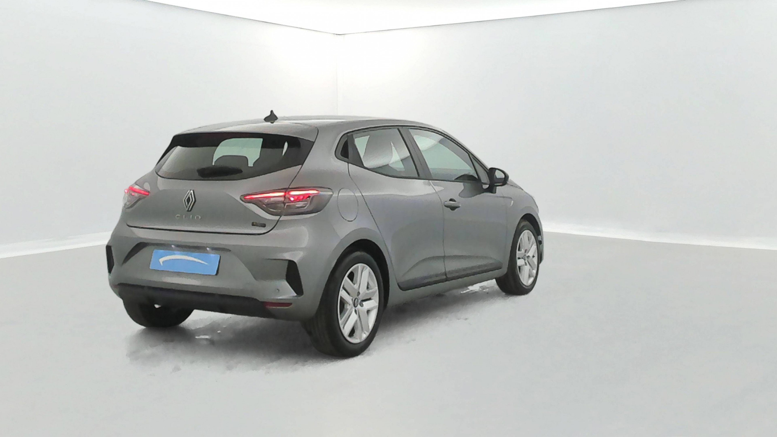 Vente en ligne Renault Clio 5 Clio E-Tech full hybrid 145 ch GSR2 au prix de 19 990 €