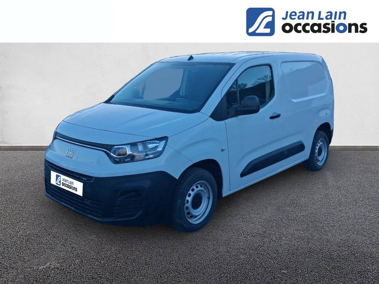 Vente en ligne FIAT DOBLO FOURGON DOBLO FOURGON M 650KG BLUEHDI 100 S&S BVM6 de 2023 au prix de 18 490 €