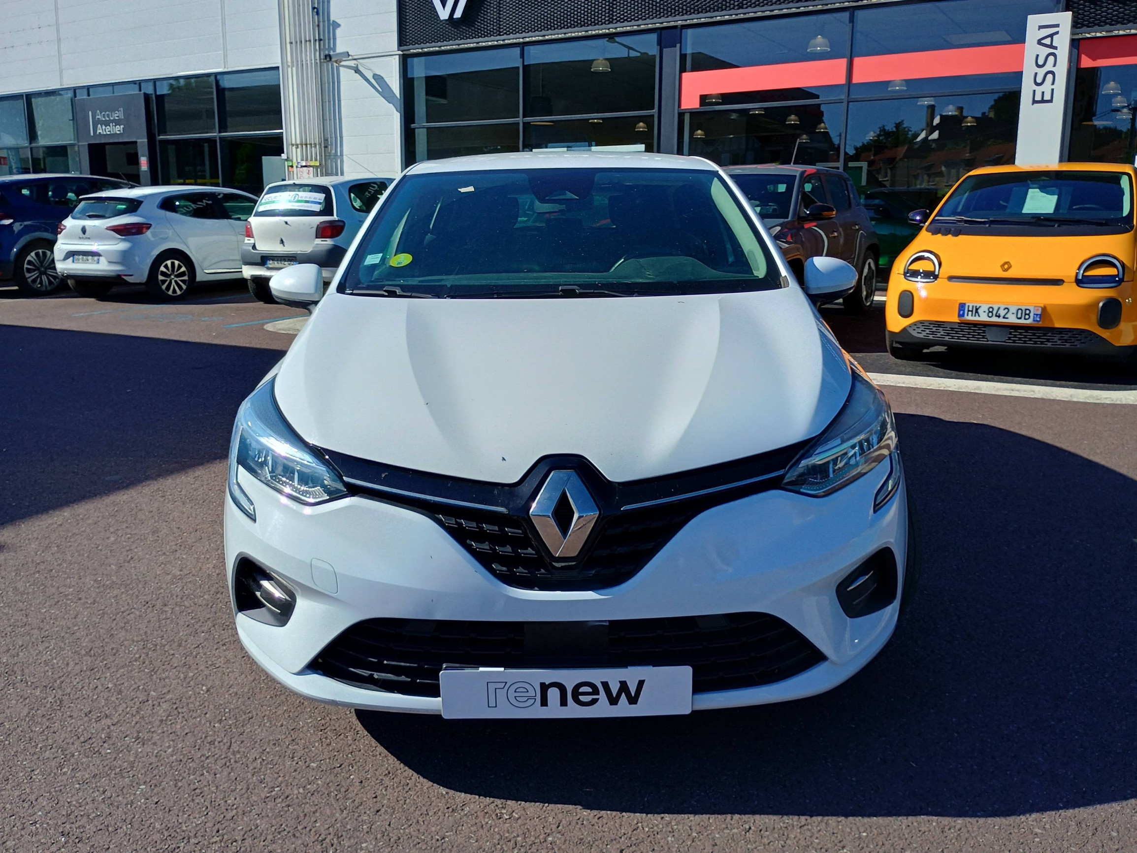 Vente en ligne Renault Clio 5 Clio Blue dCi 85 au prix de 12 590 €