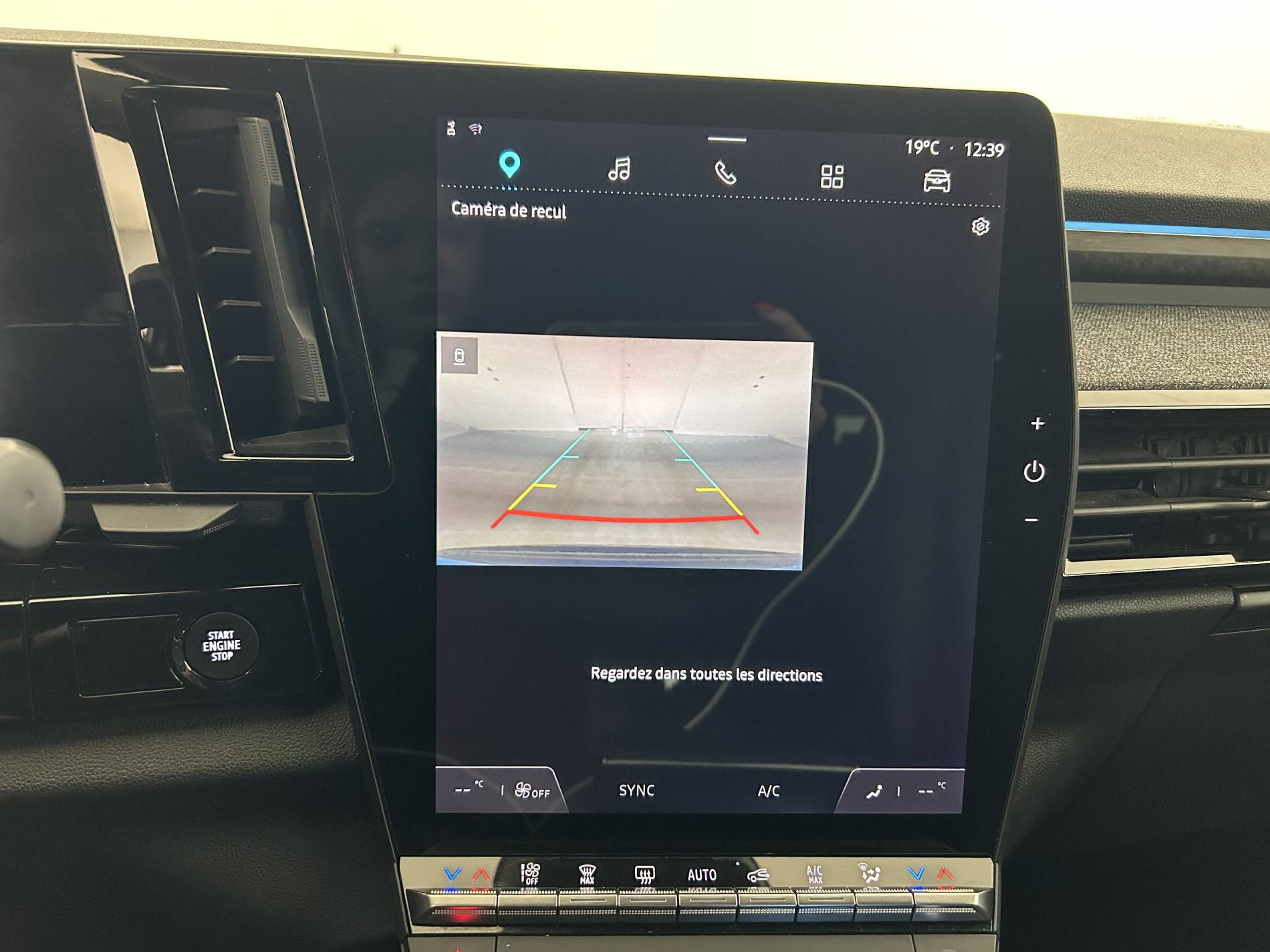 Vente en ligne Renault Espace Espace E-Tech hybrid 200 au prix de 25 990 €