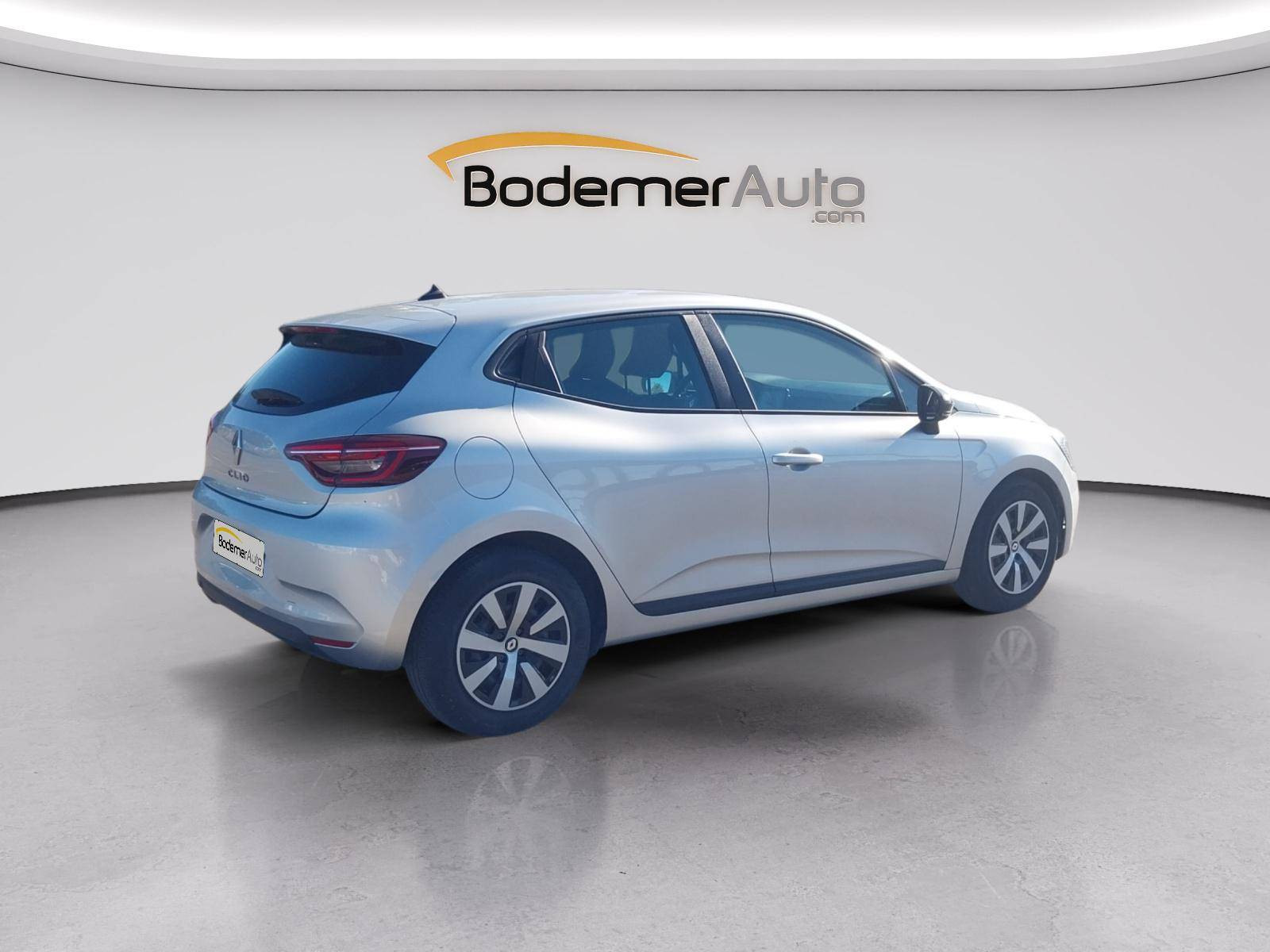 Vente en ligne Renault Clio 5 Clio TCe 90 au prix de 13 490 €