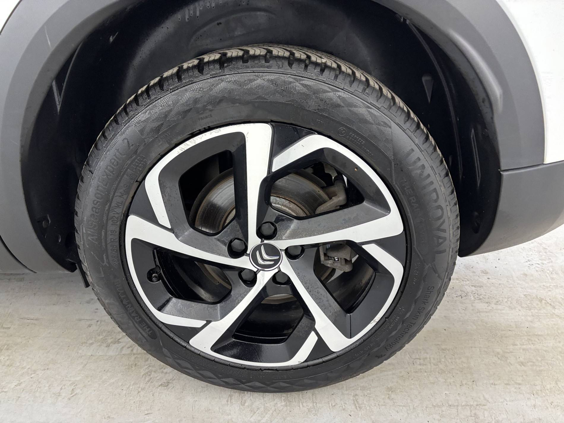 Vente en ligne Citroën C5 Aircross C5 Aircross BlueHDi 130 S&S EAT8 au prix de 17 190 €