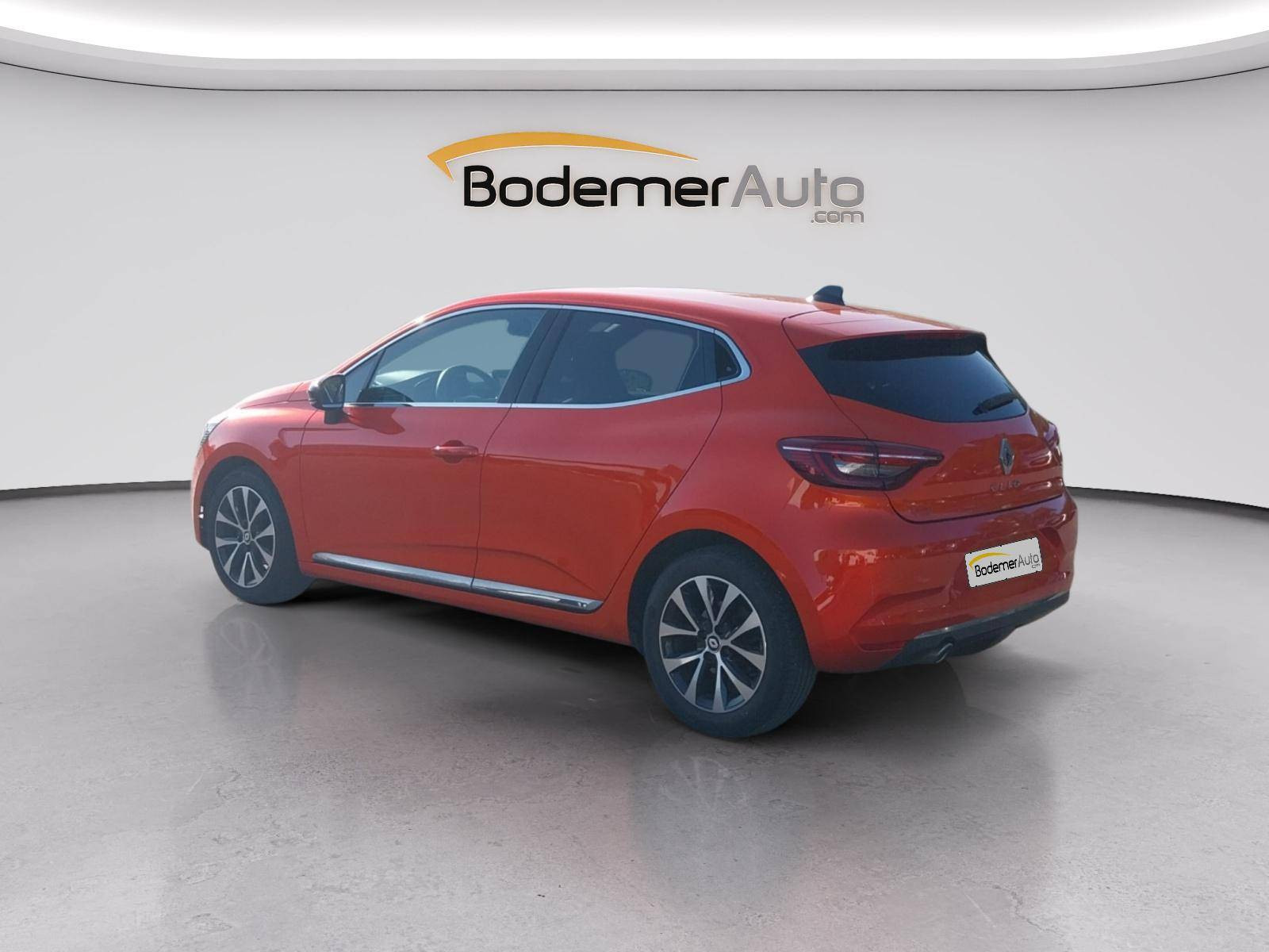 Vente en ligne Renault Clio 5 Clio TCe 90 au prix de 15 290 €