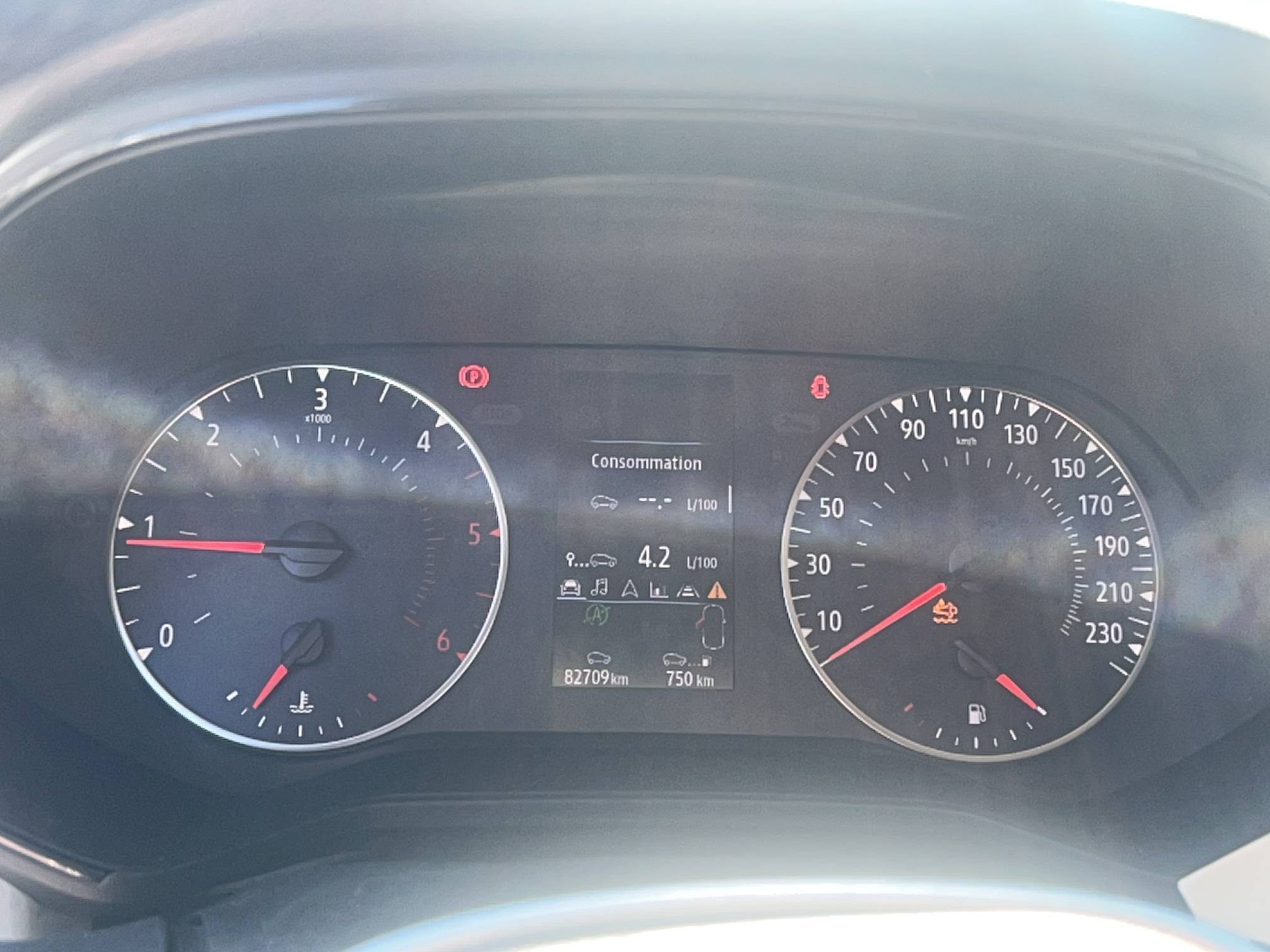 Vente en ligne Renault Clio 5 Clio Blue dCi 100 au prix de 13 991 €